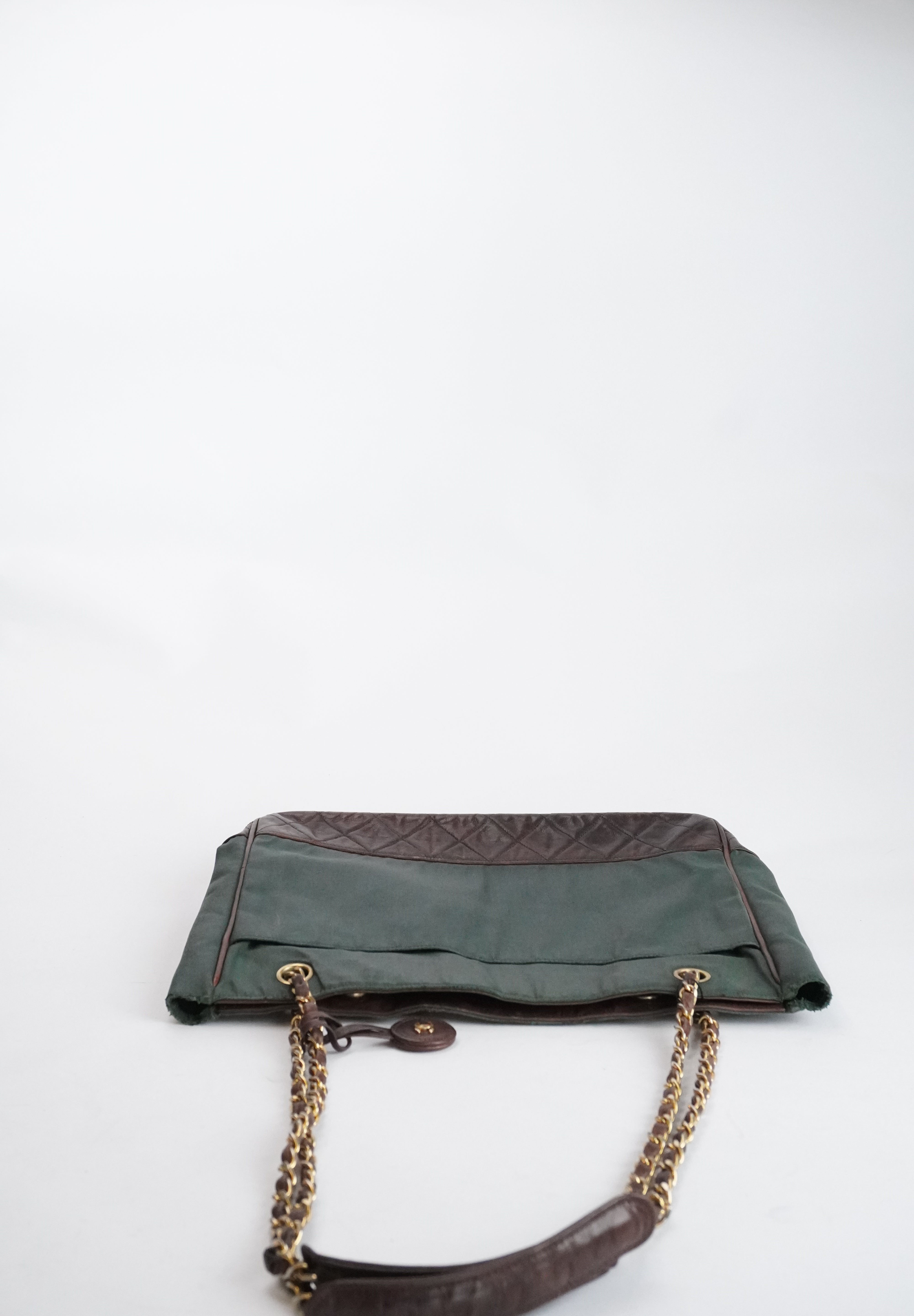 CHANEL Matlasse Nylon Chain