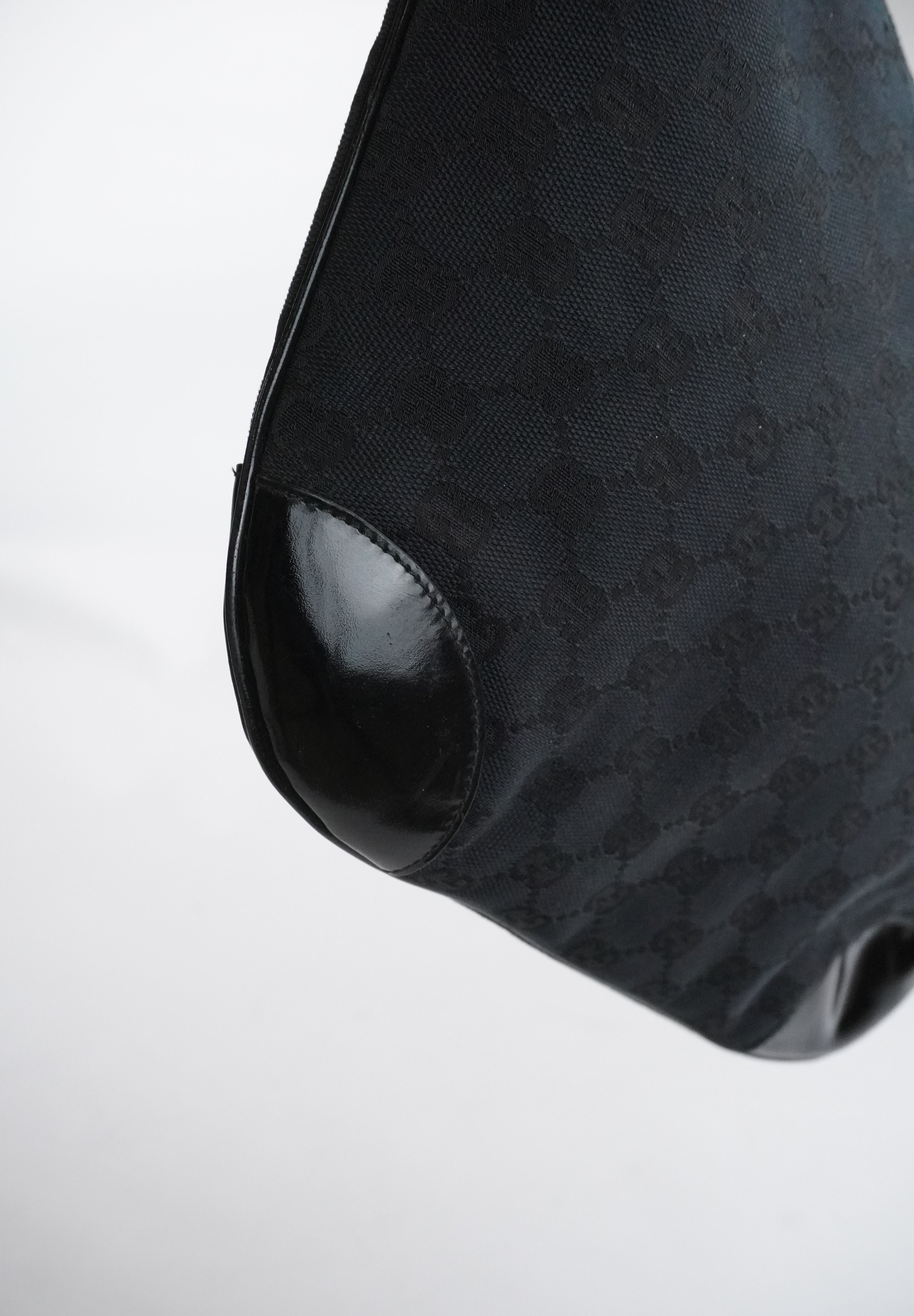 GUCCI GG Canvas Hobo Black