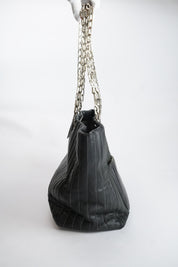 CHANEL Mademoiselle Tote Shw