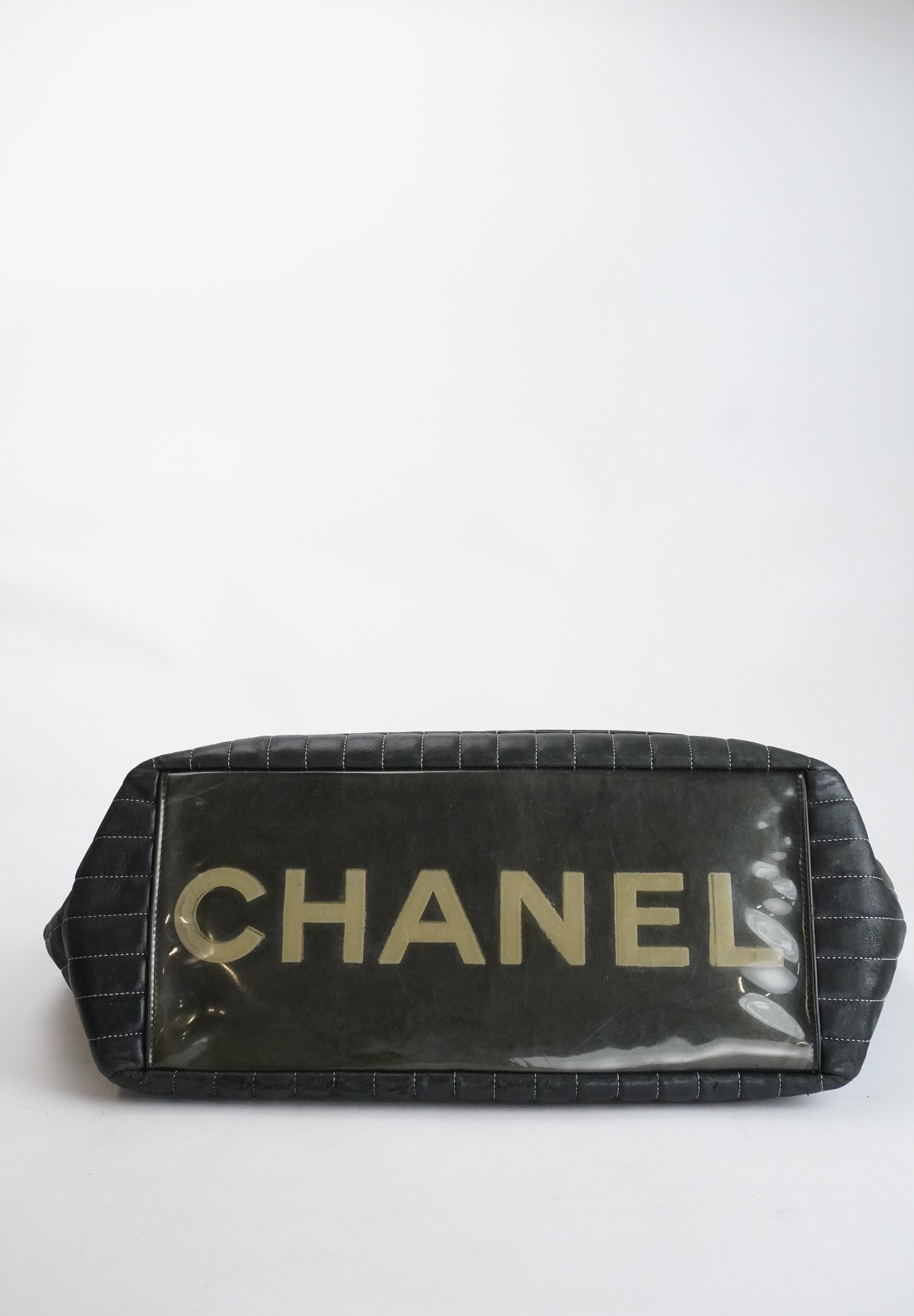 CHANEL Mademoiselle Tote Shw