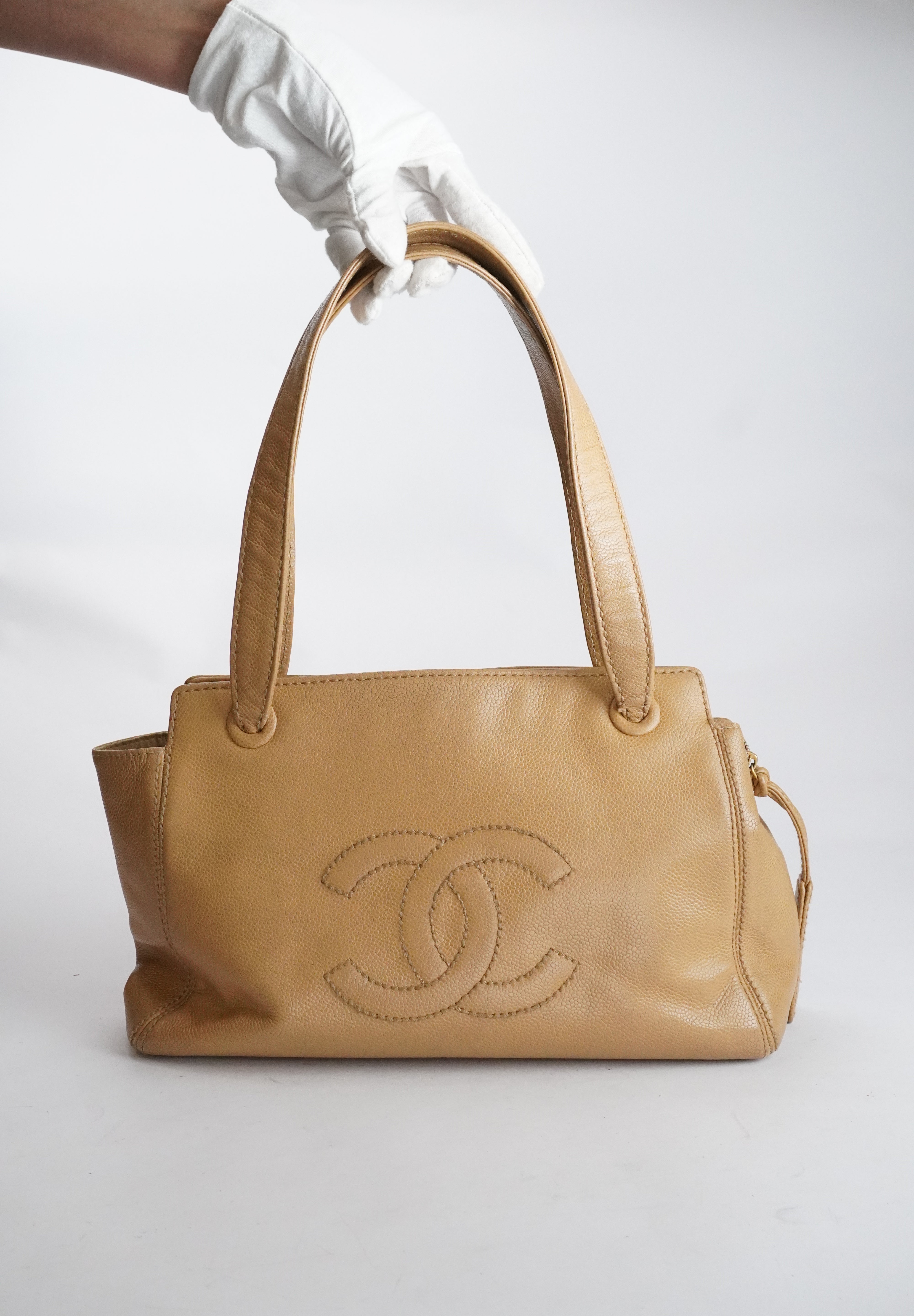 CHANEL Caviar Tote Beige (2004-2005)