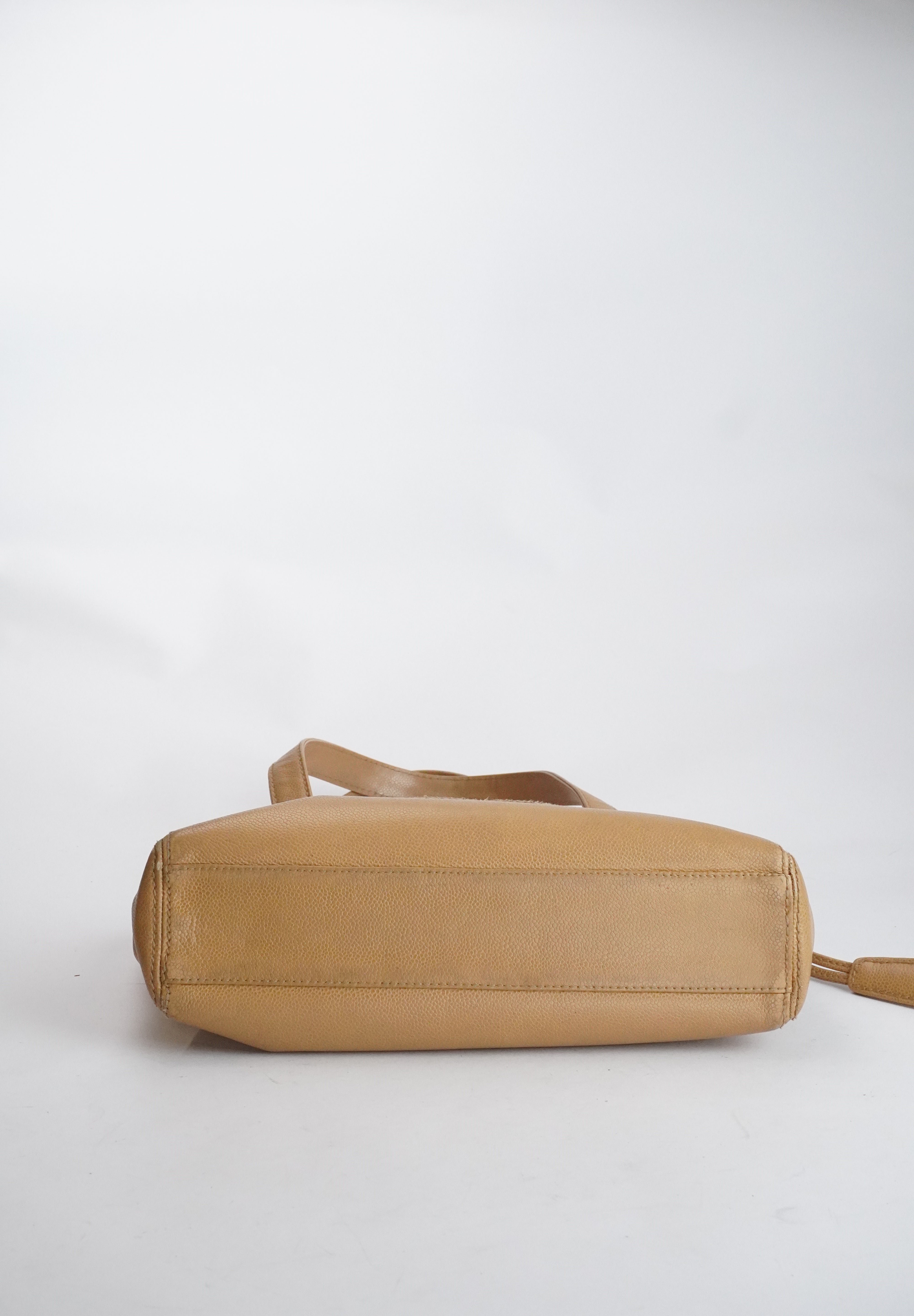 CHANEL Caviar Tote Beige (2004-2005)
