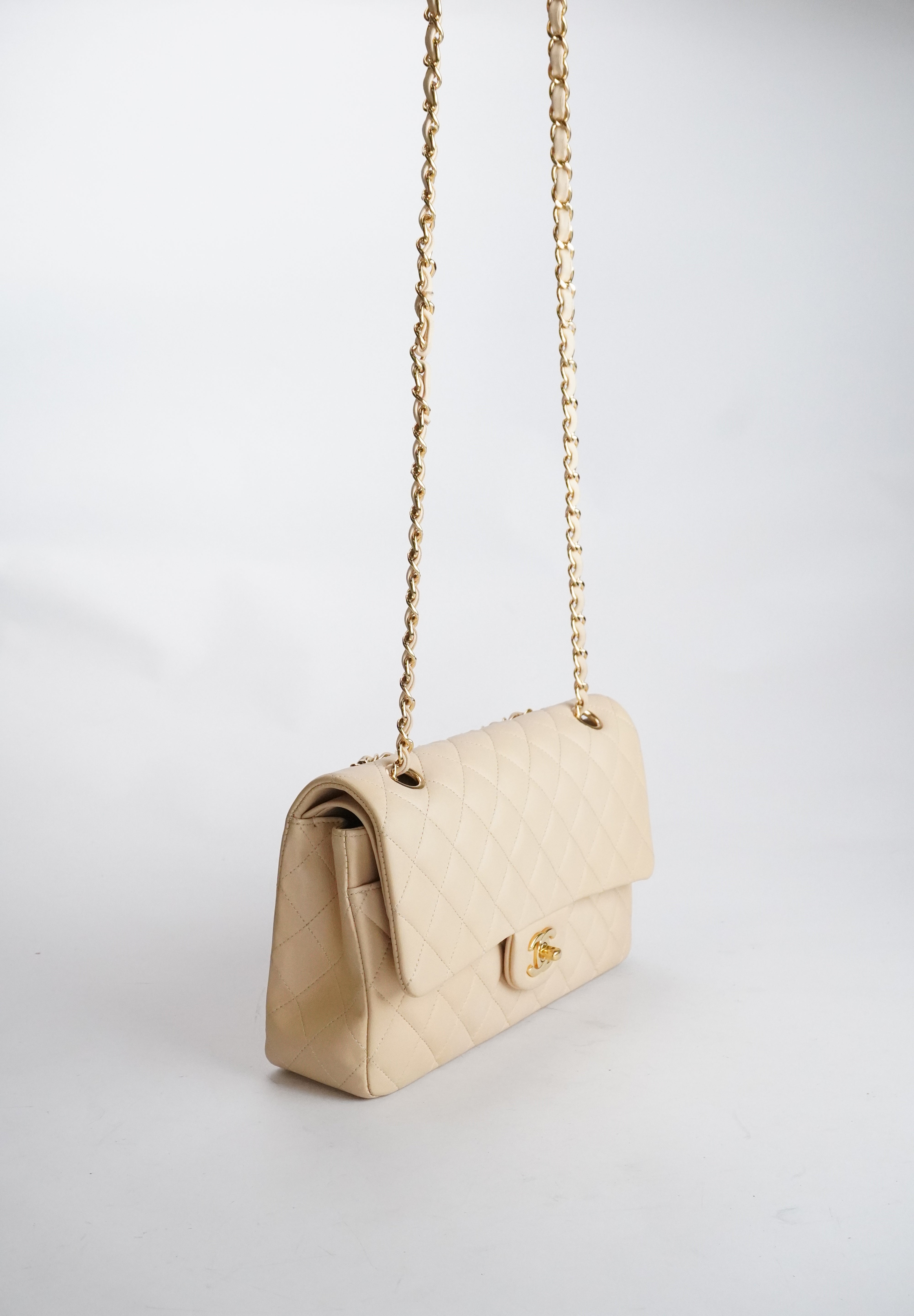 CHANEL Classic Double Flap Beige