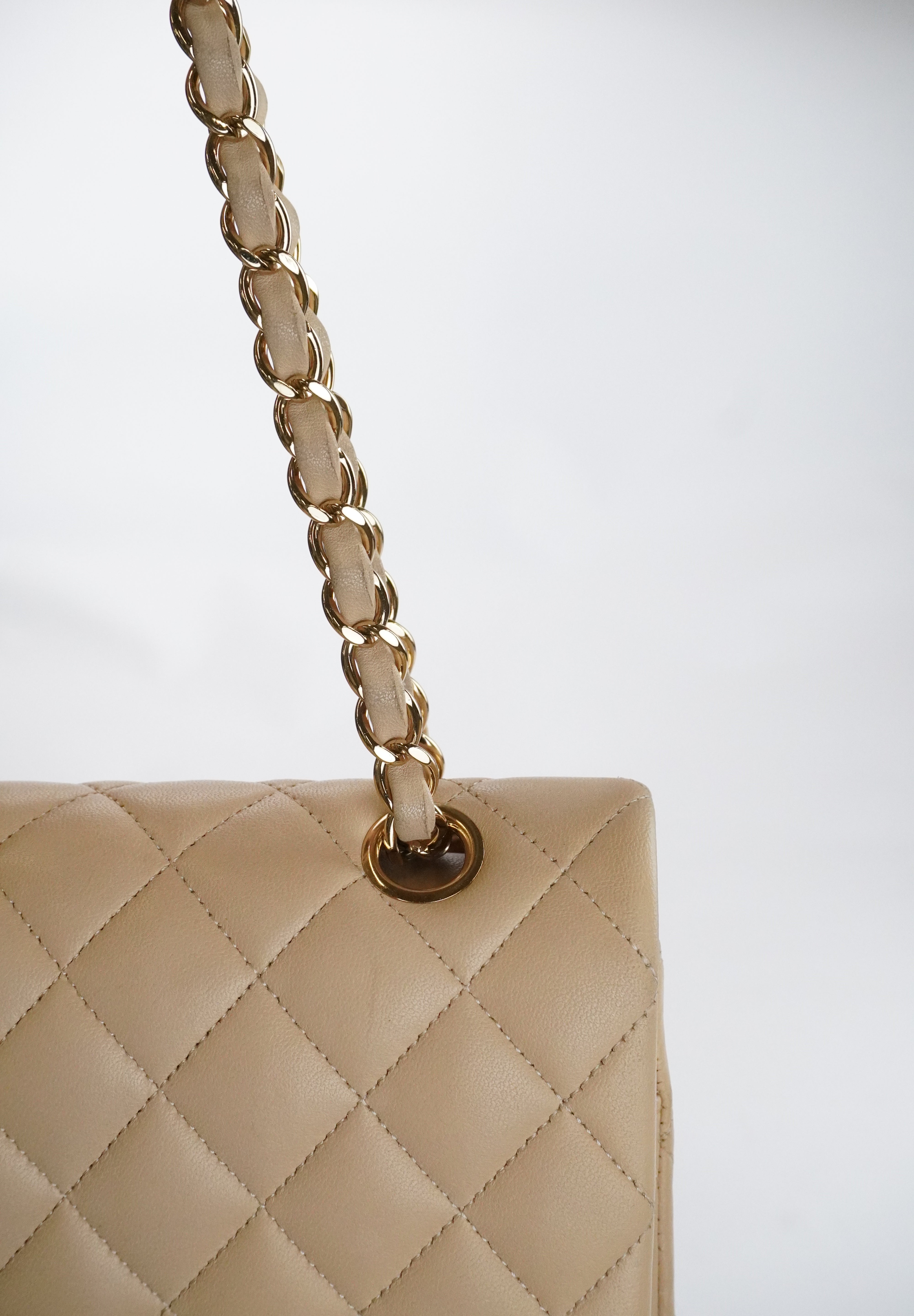 CHANEL Classic Double Flap Beige