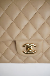 CHANEL Classic Double Flap Beige