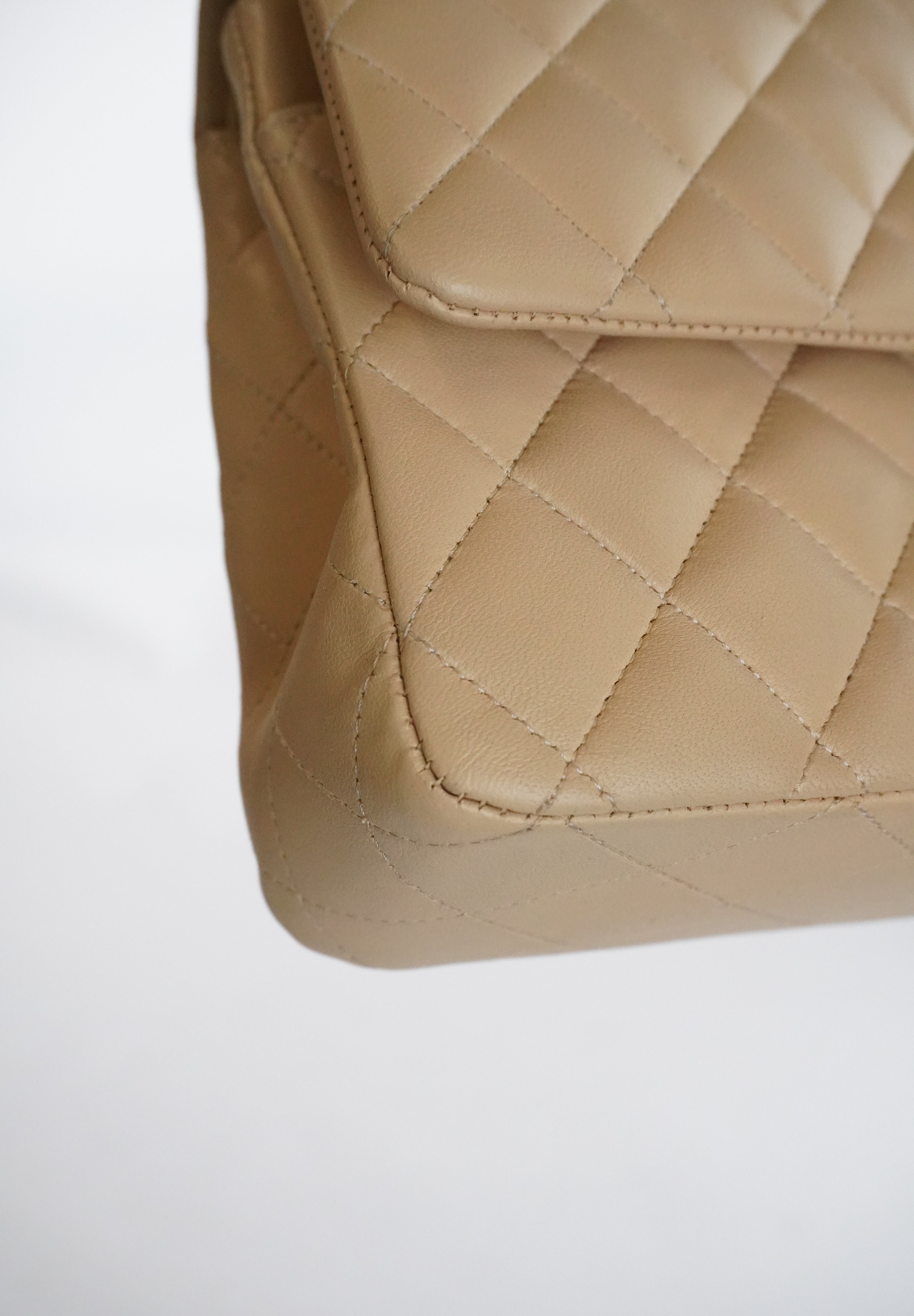 CHANEL Classic Double Flap Beige