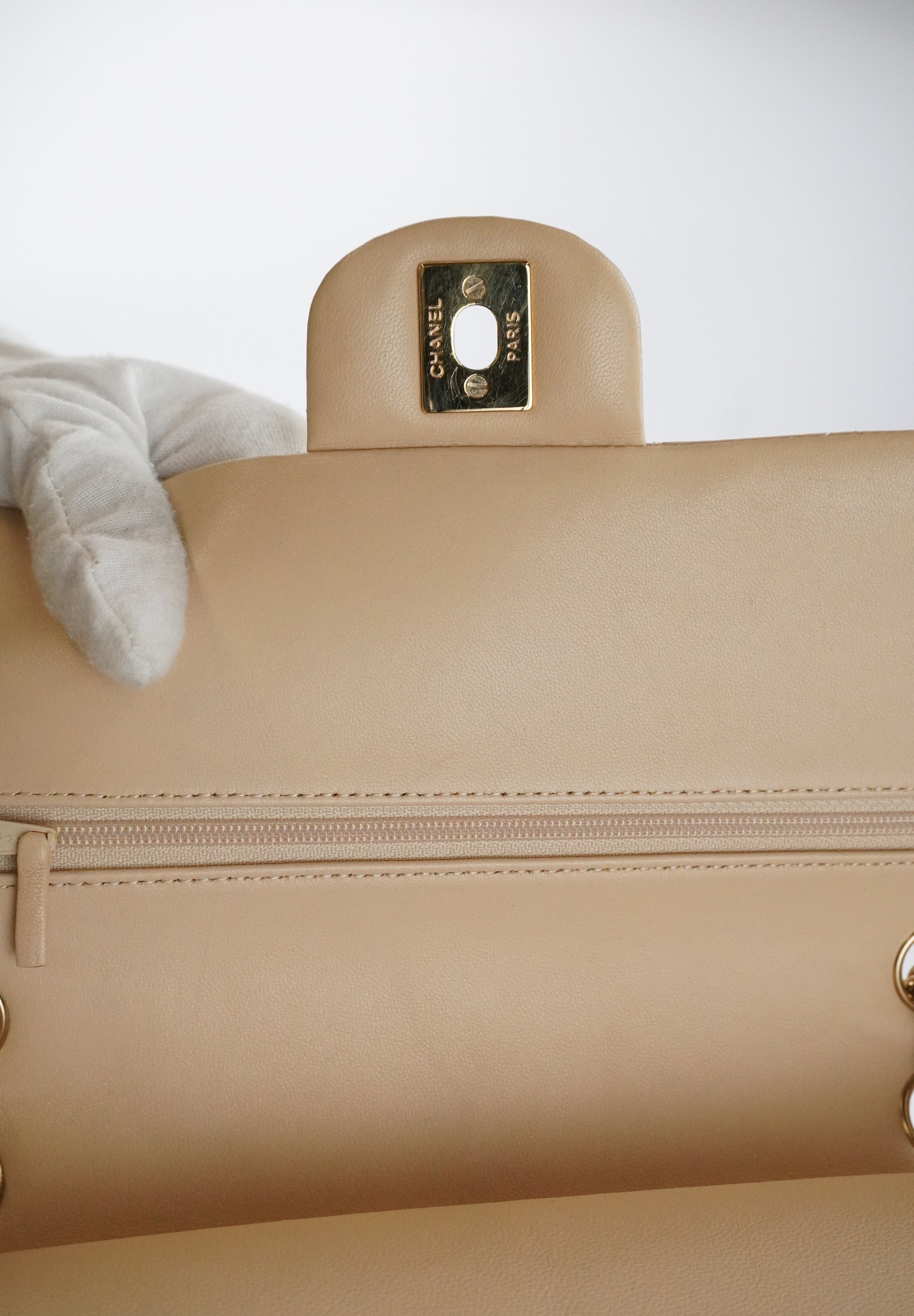 CHANEL Classic Double Flap Beige