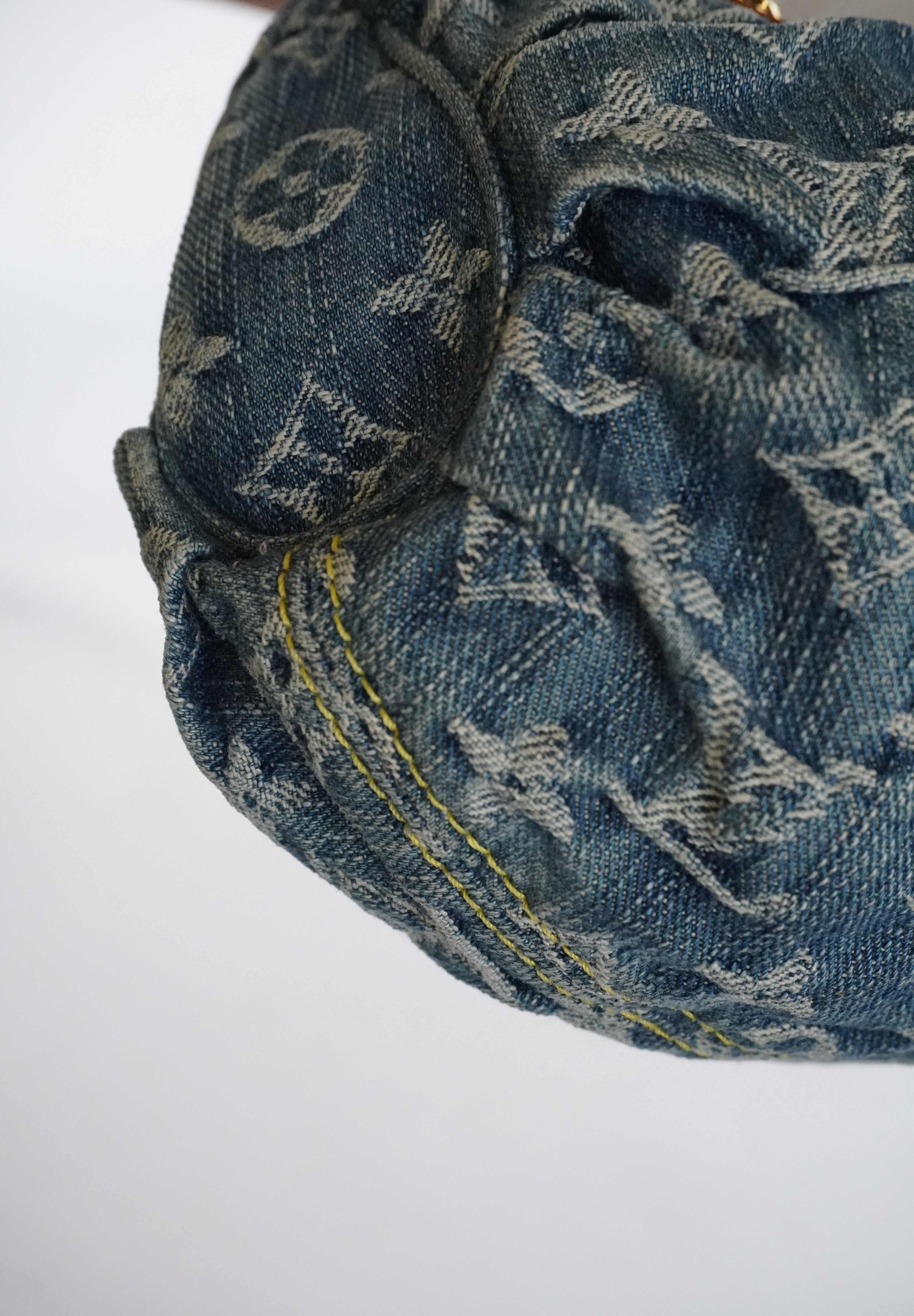 Louis Vuitton Pleaty Denim (2008)