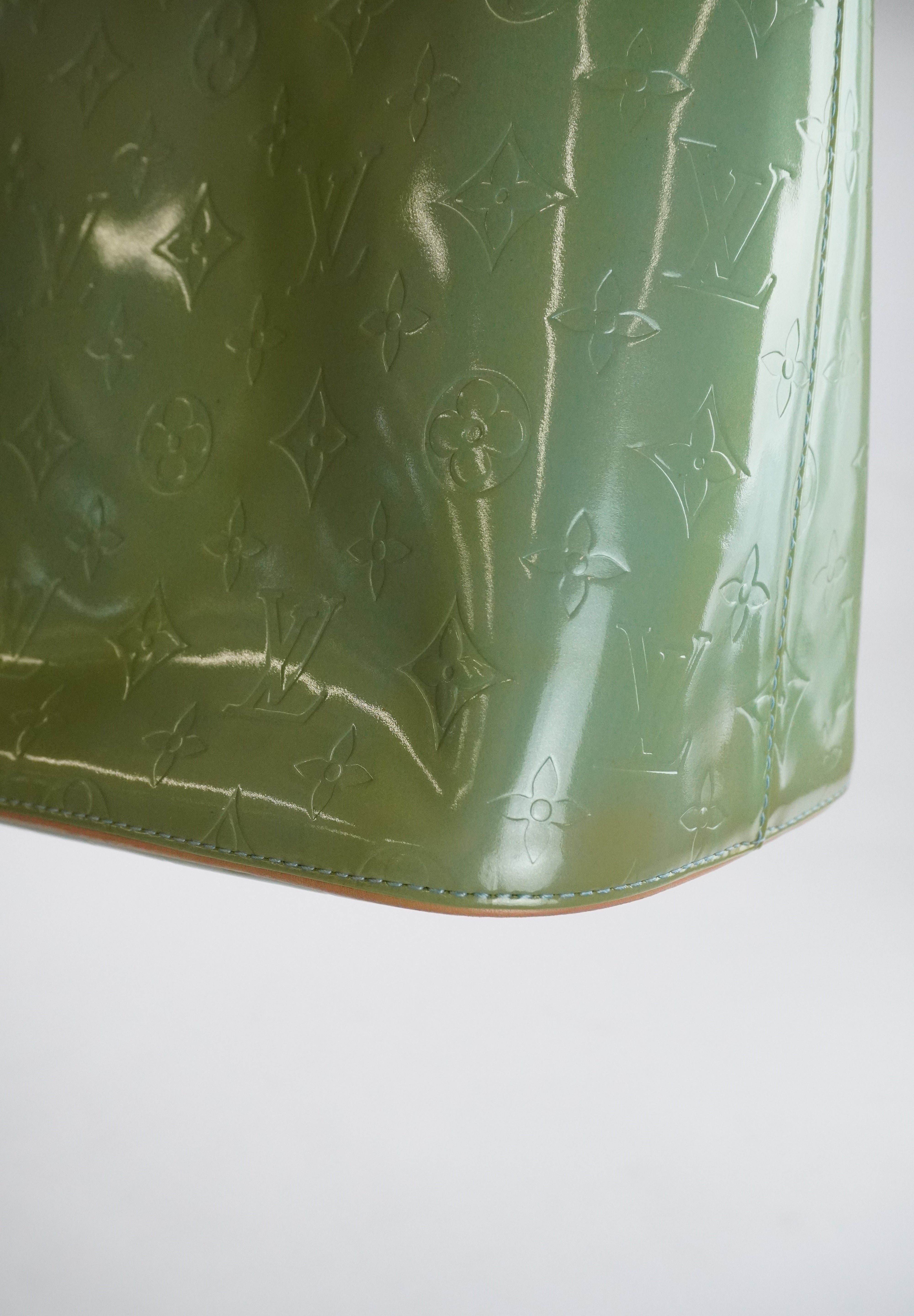 LOUIS VUITTON Houston Tote Vernis