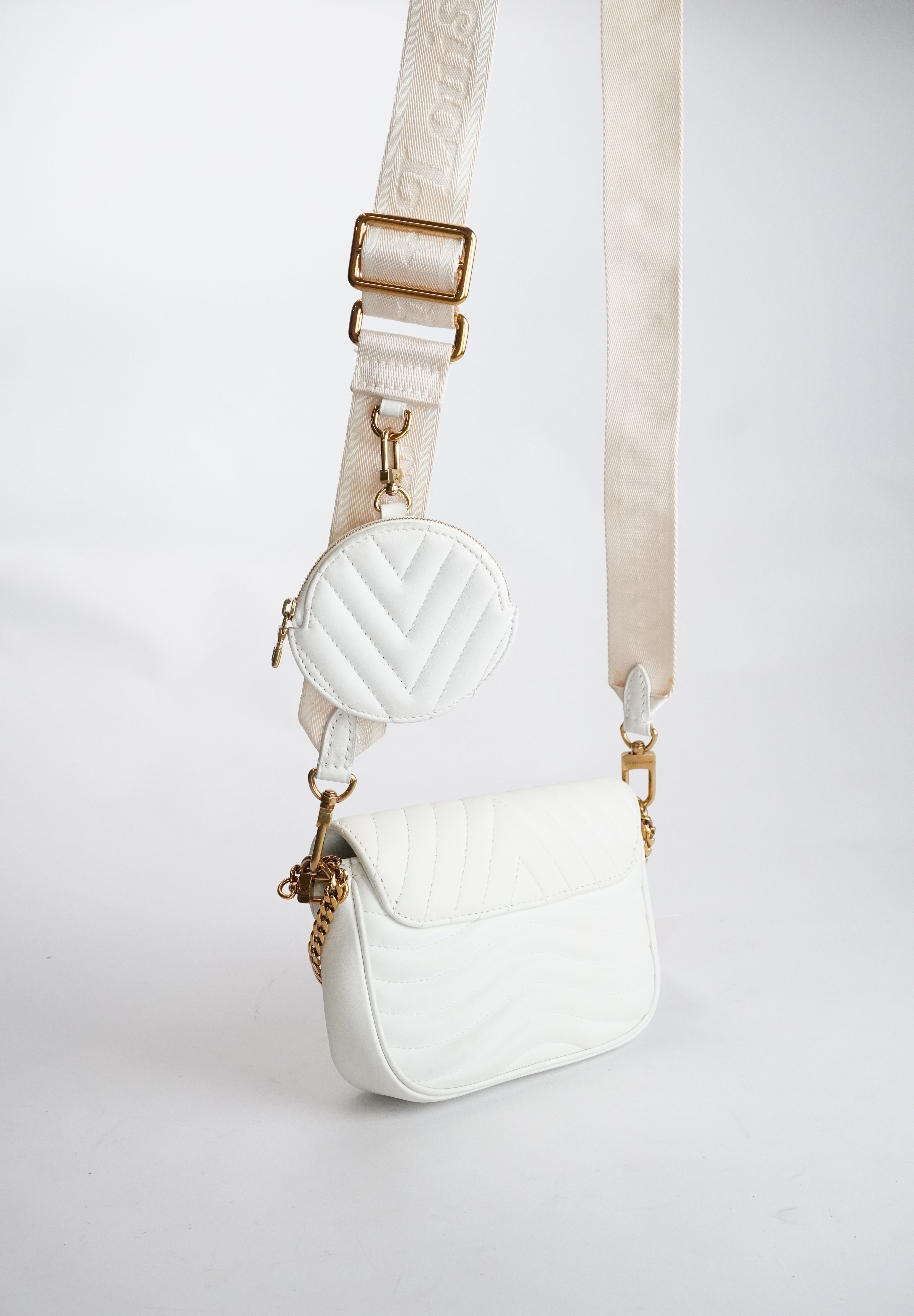 Louis Vuitton New Wave Multi Pochette (2020)