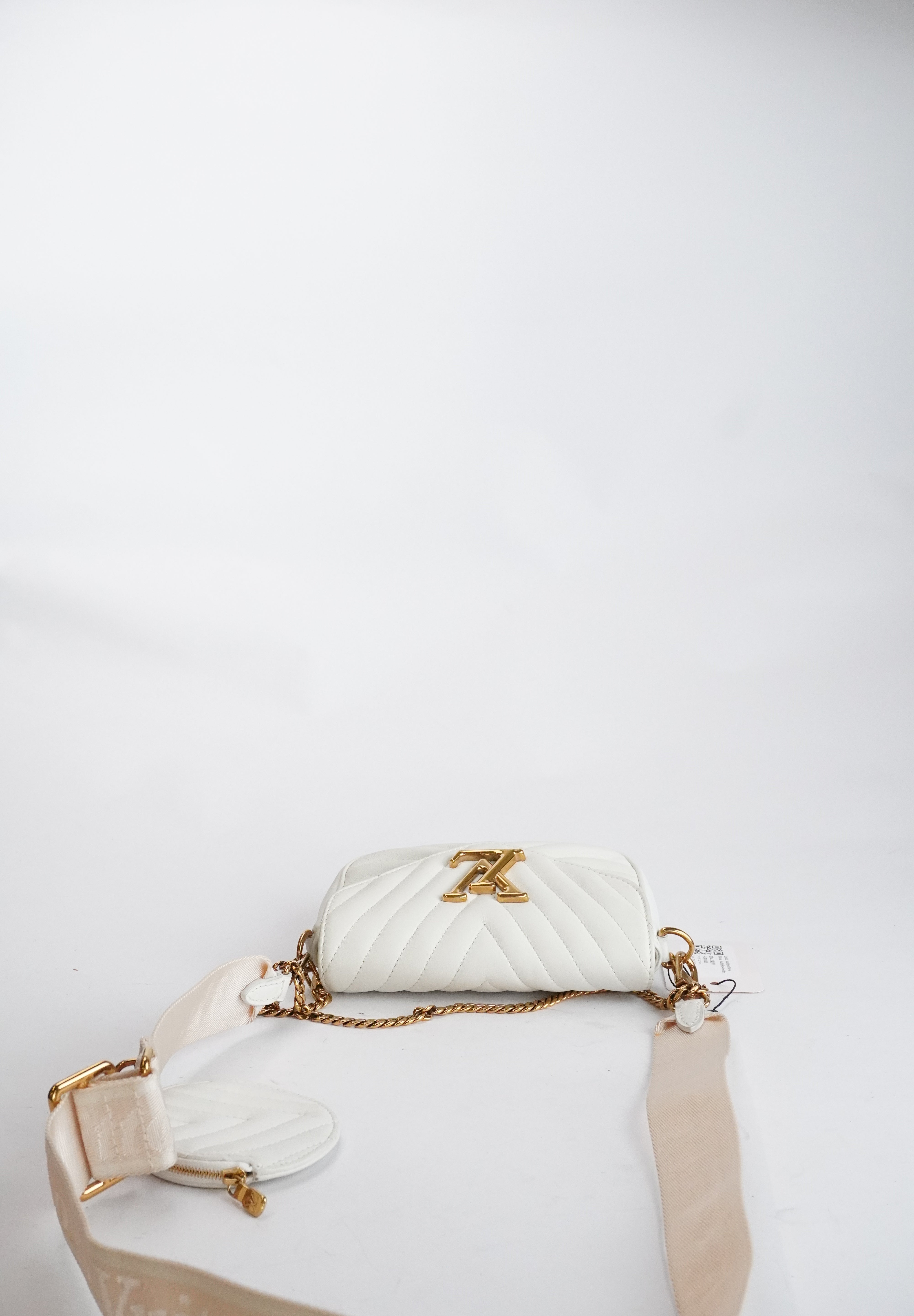 Louis Vuitton New Wave Multi Pochette (2020)