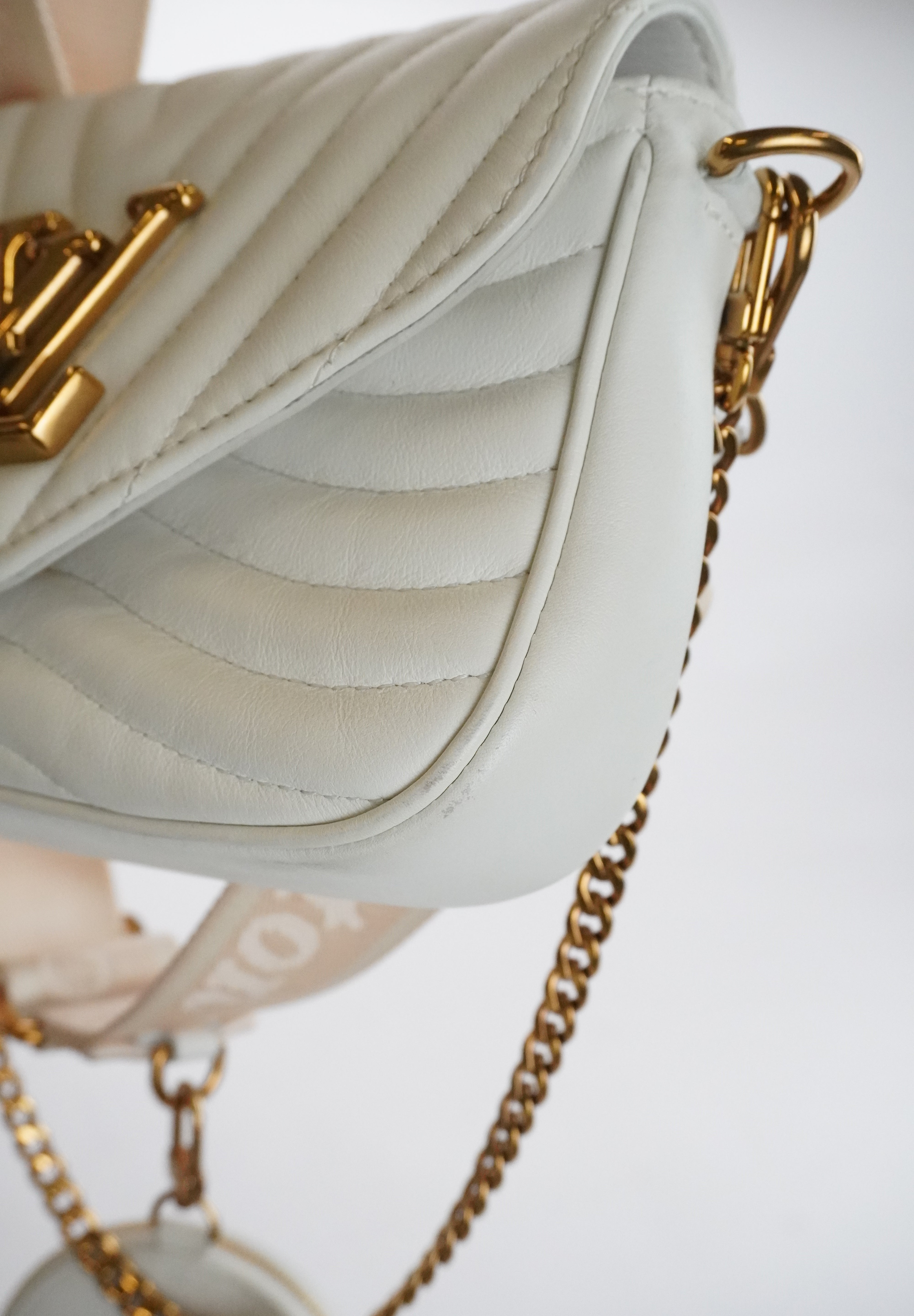 Louis Vuitton New Wave Multi Pochette (2020)