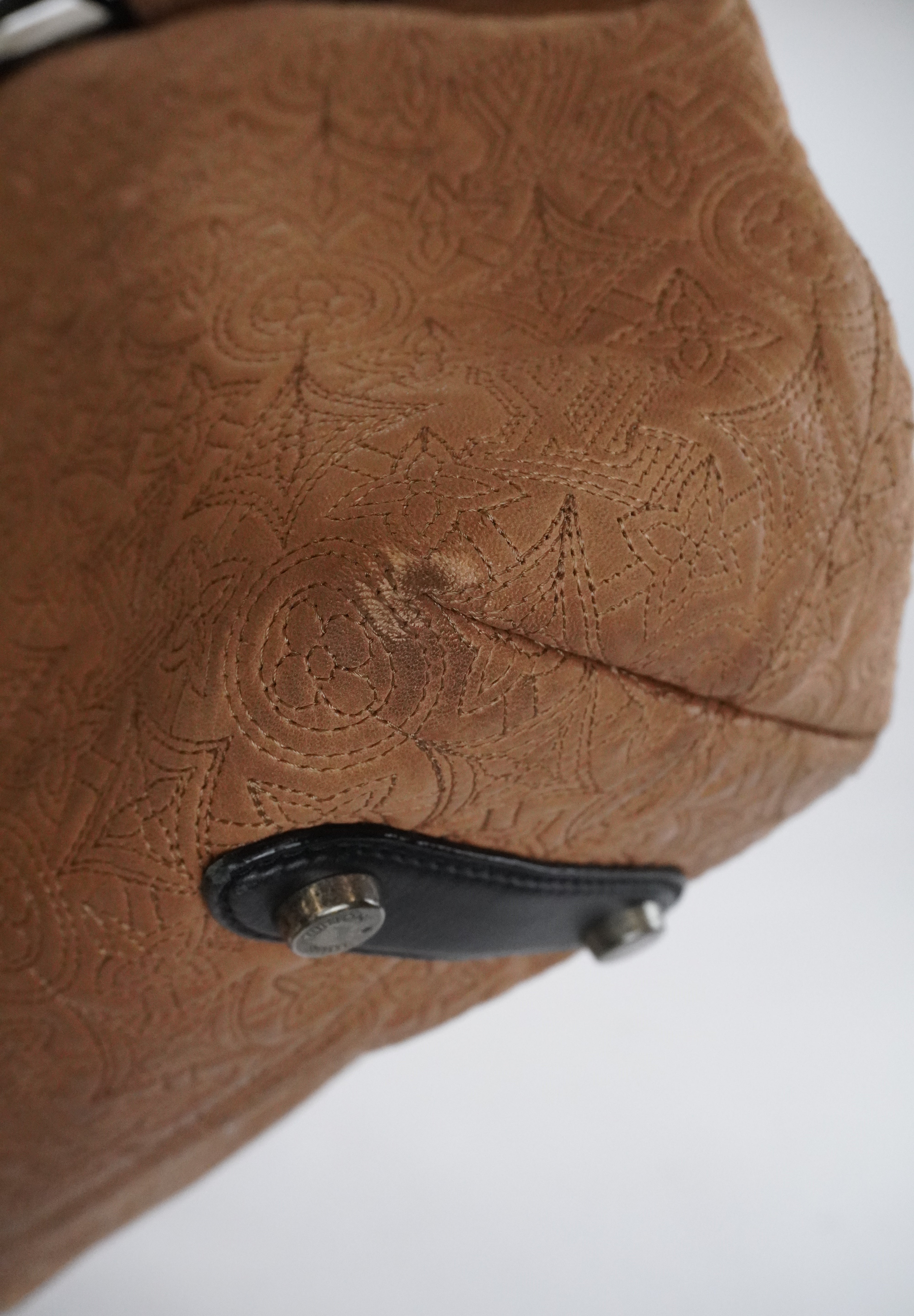 Louis Vuitton Antia Hobo