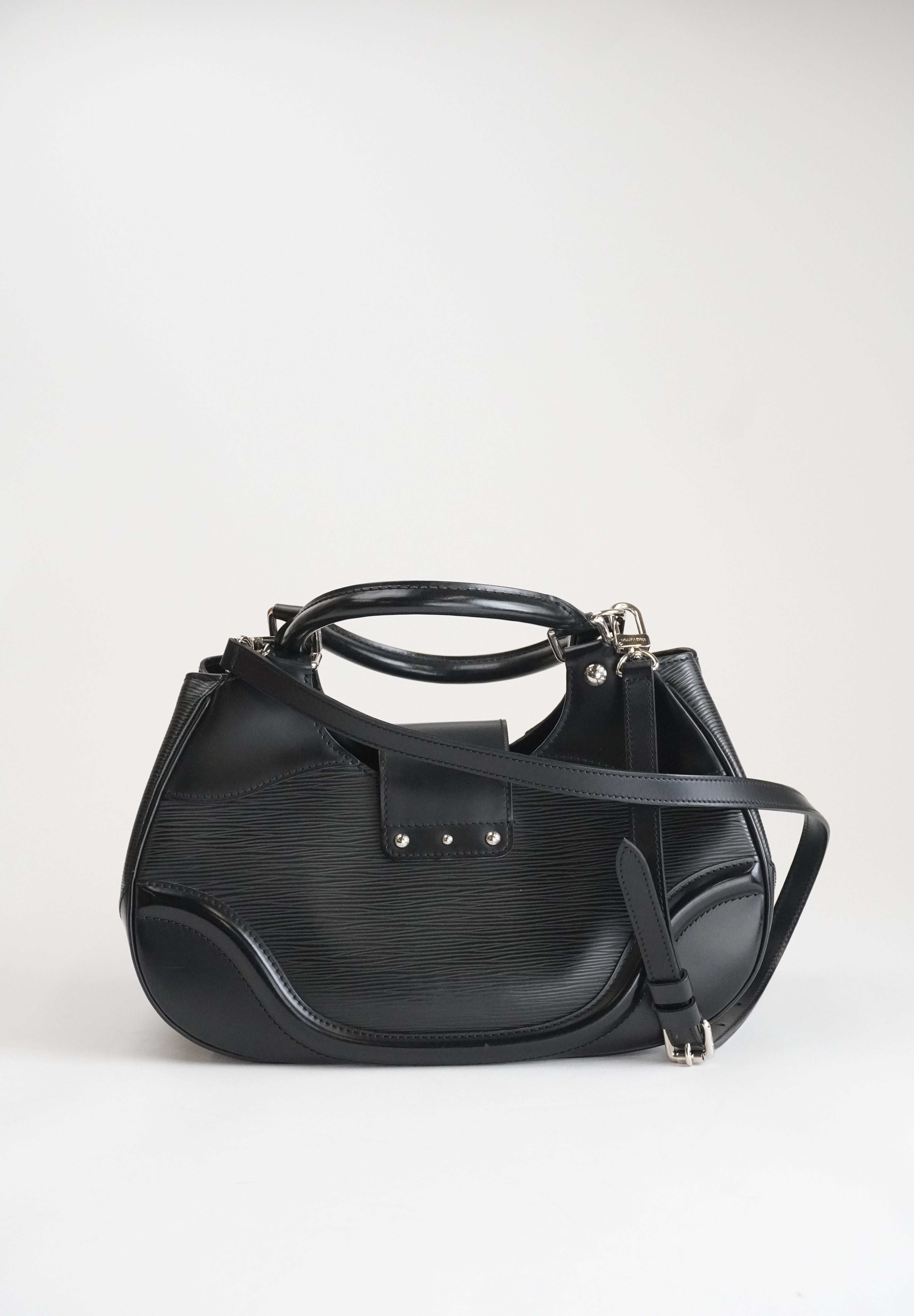 Louis Vuitton Montaigne Shoulderbag