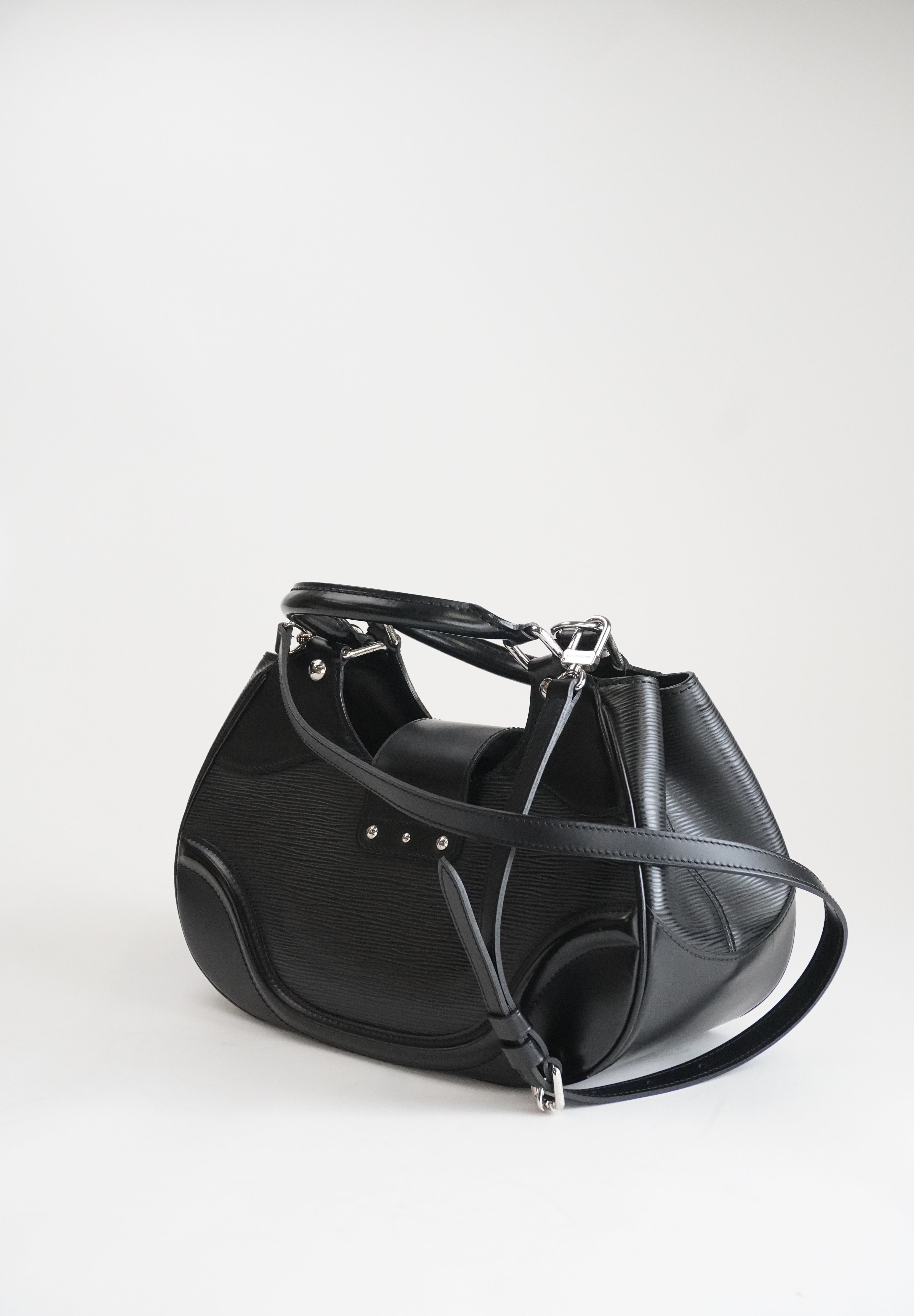 Louis Vuitton Montaigne Shoulderbag