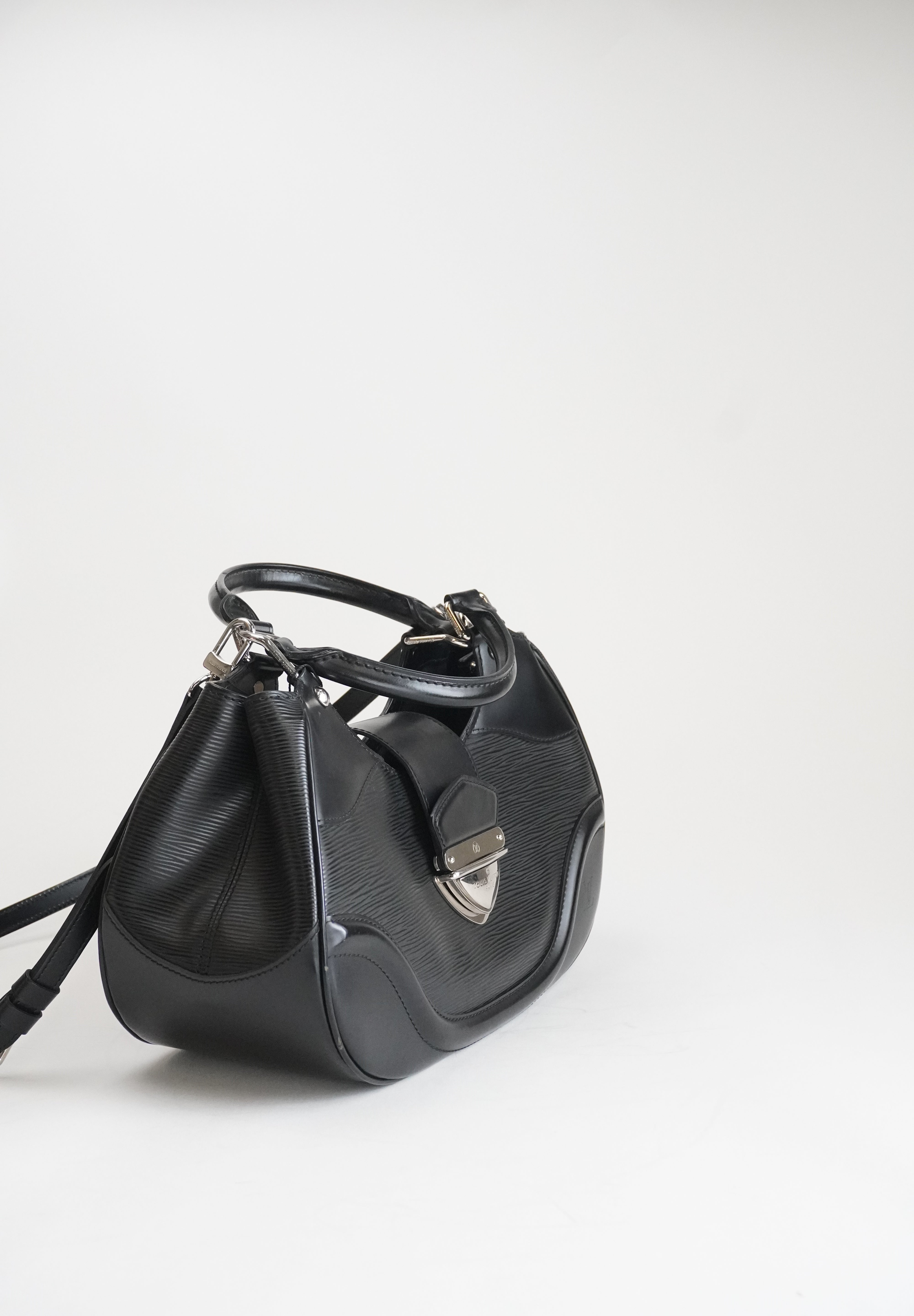 Louis Vuitton Montaigne Shoulderbag