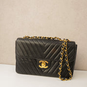 Chanel Chevron Maxi Flapbag Caviar 24k ghw - 1994