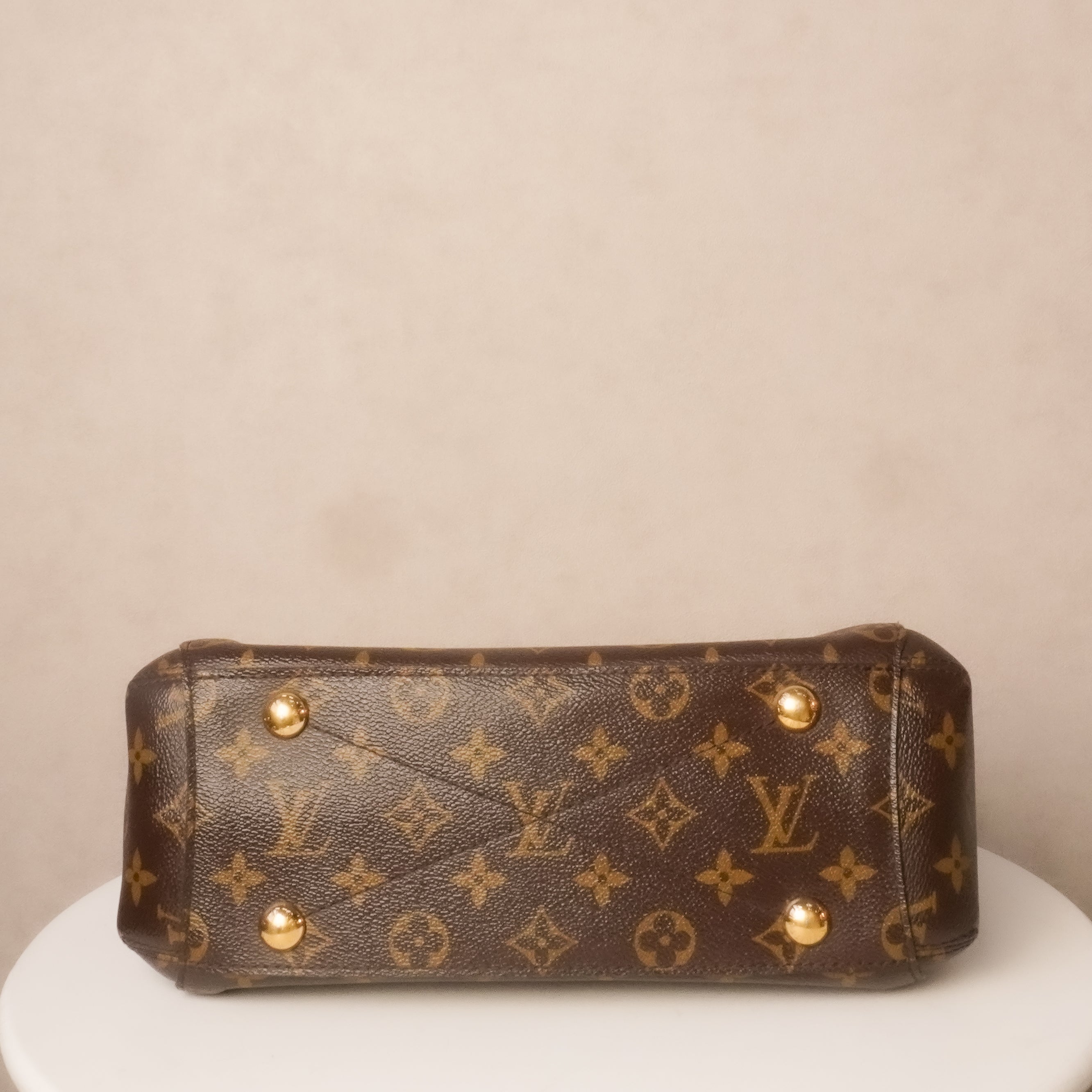 Louis Vuitton Montaigne BB