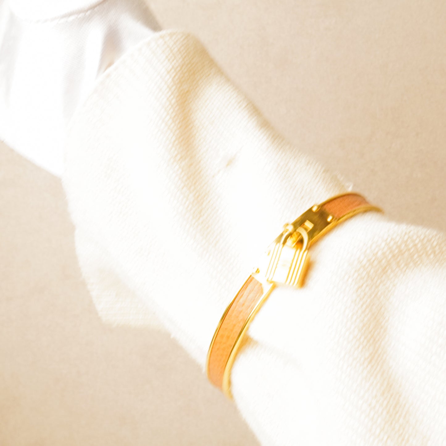 Hermès Kelly Bangle Bracelet - 21 cm