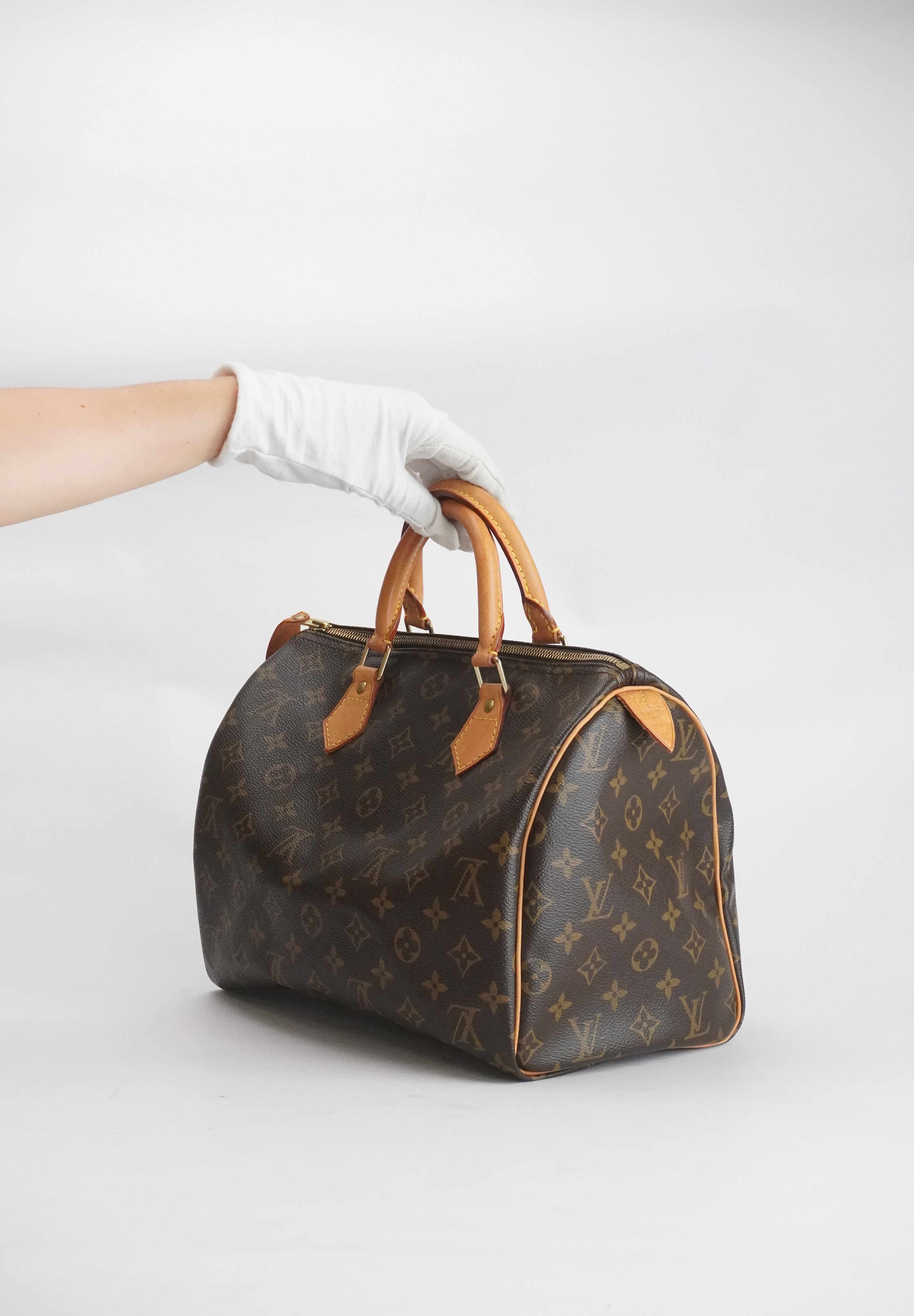 Louis Vuitton Speedy 30