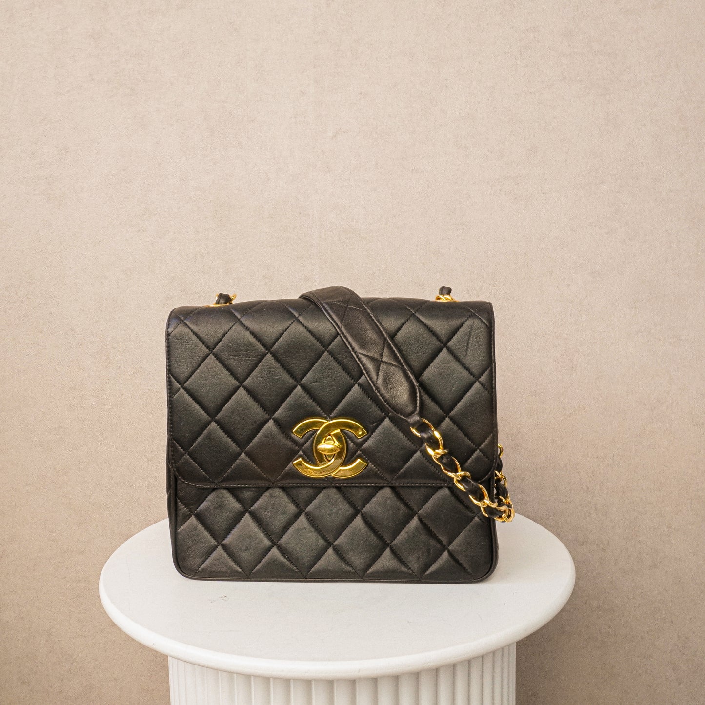 Chanel Flapbag Crossbody 24k ghw 1994-1996