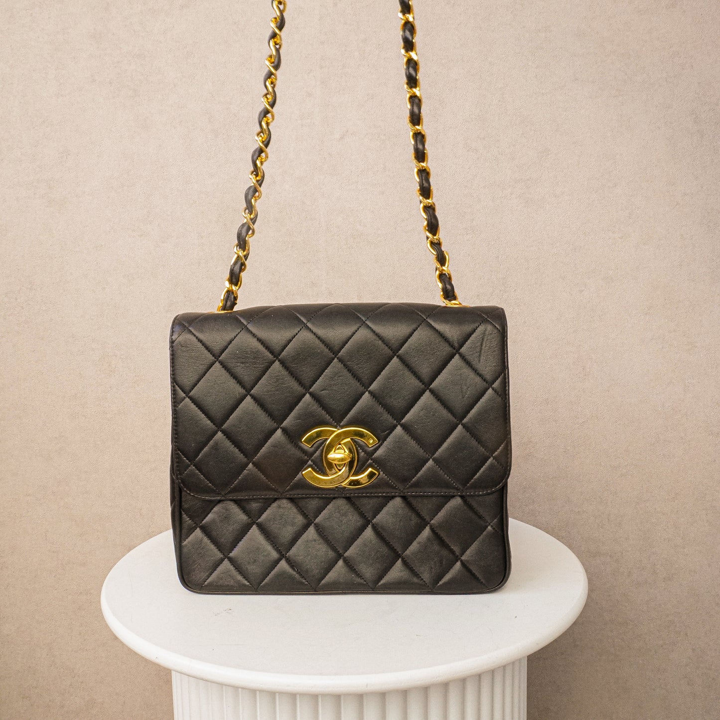 Chanel Flapbag Crossbody 24k ghw 1994-1996