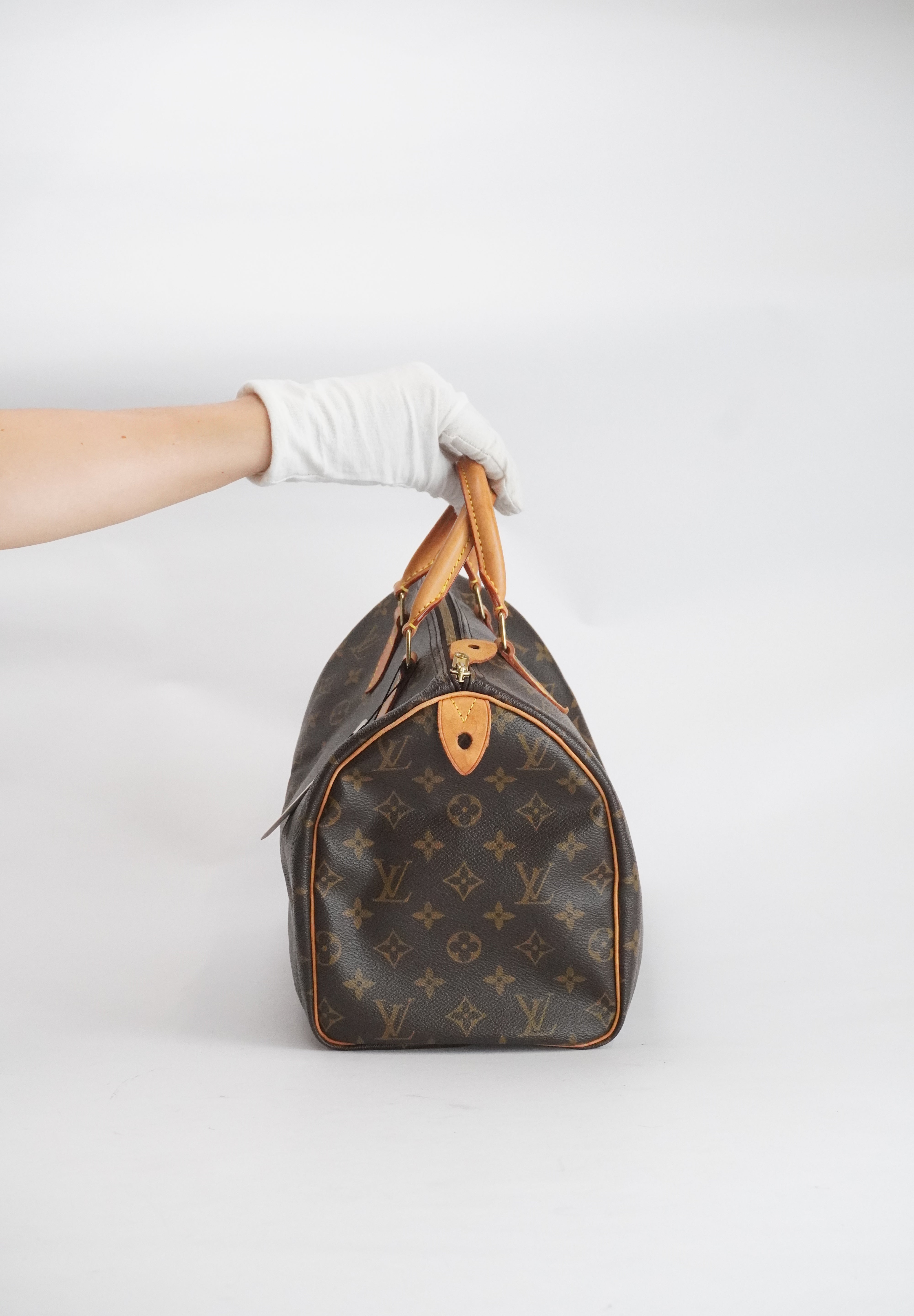 Louis Vuitton Speedy 30