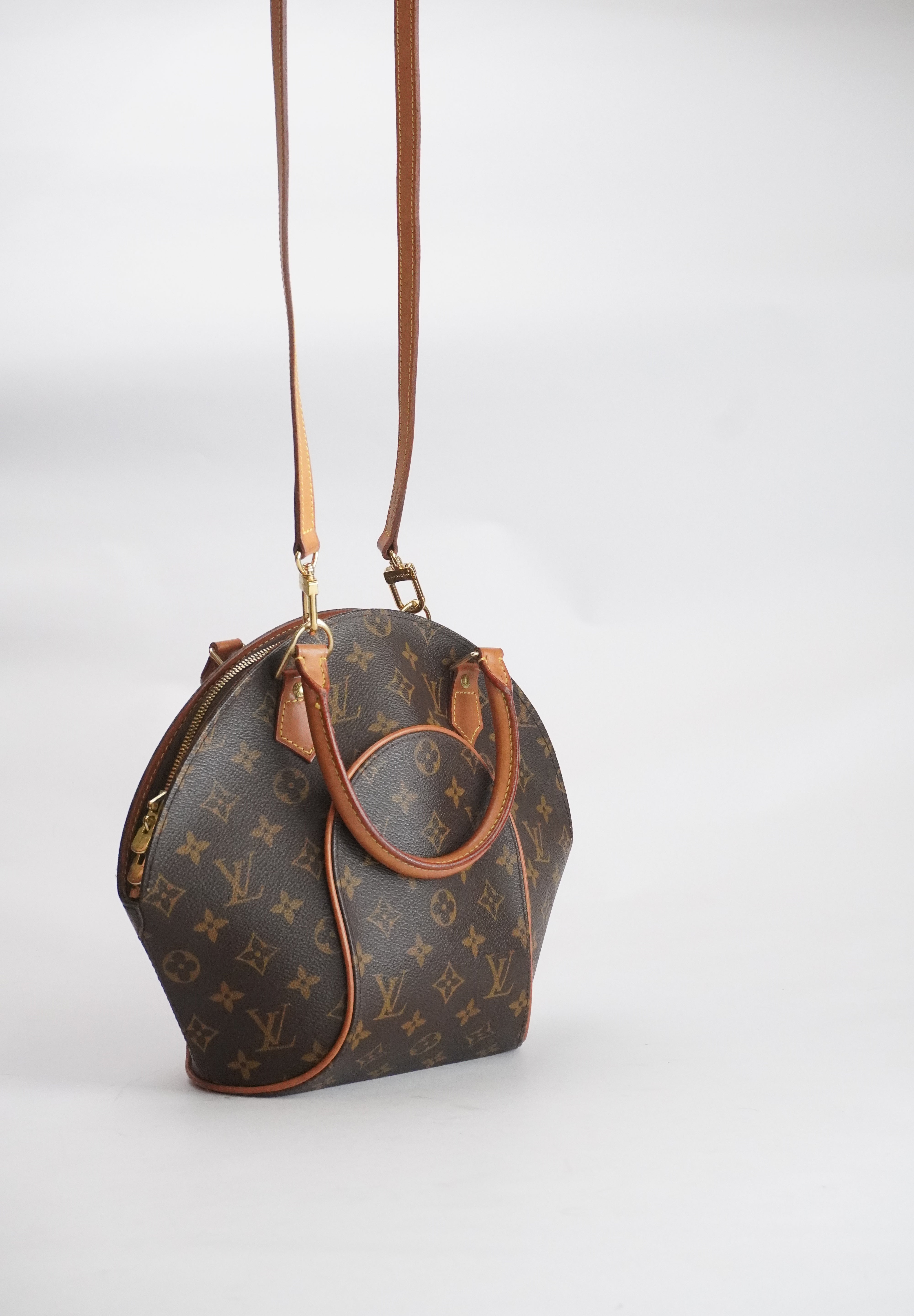 Louis Vuitton Ellipse PM