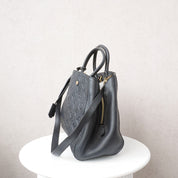 Louis Vuitton Montaigne MM Zwart