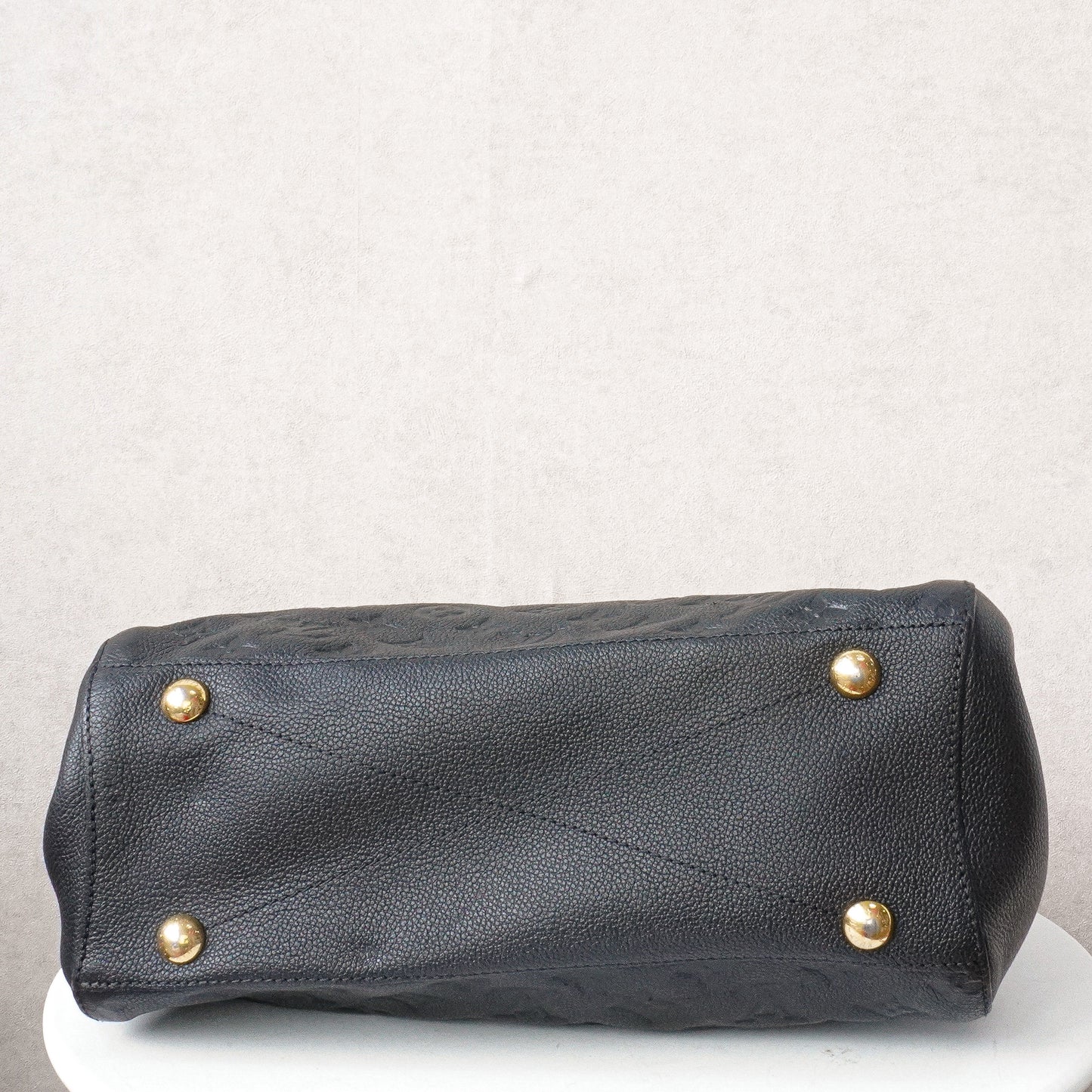 Louis Vuitton Montaigne MM Zwart
