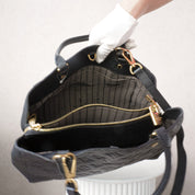 Louis Vuitton Montaigne MM Zwart