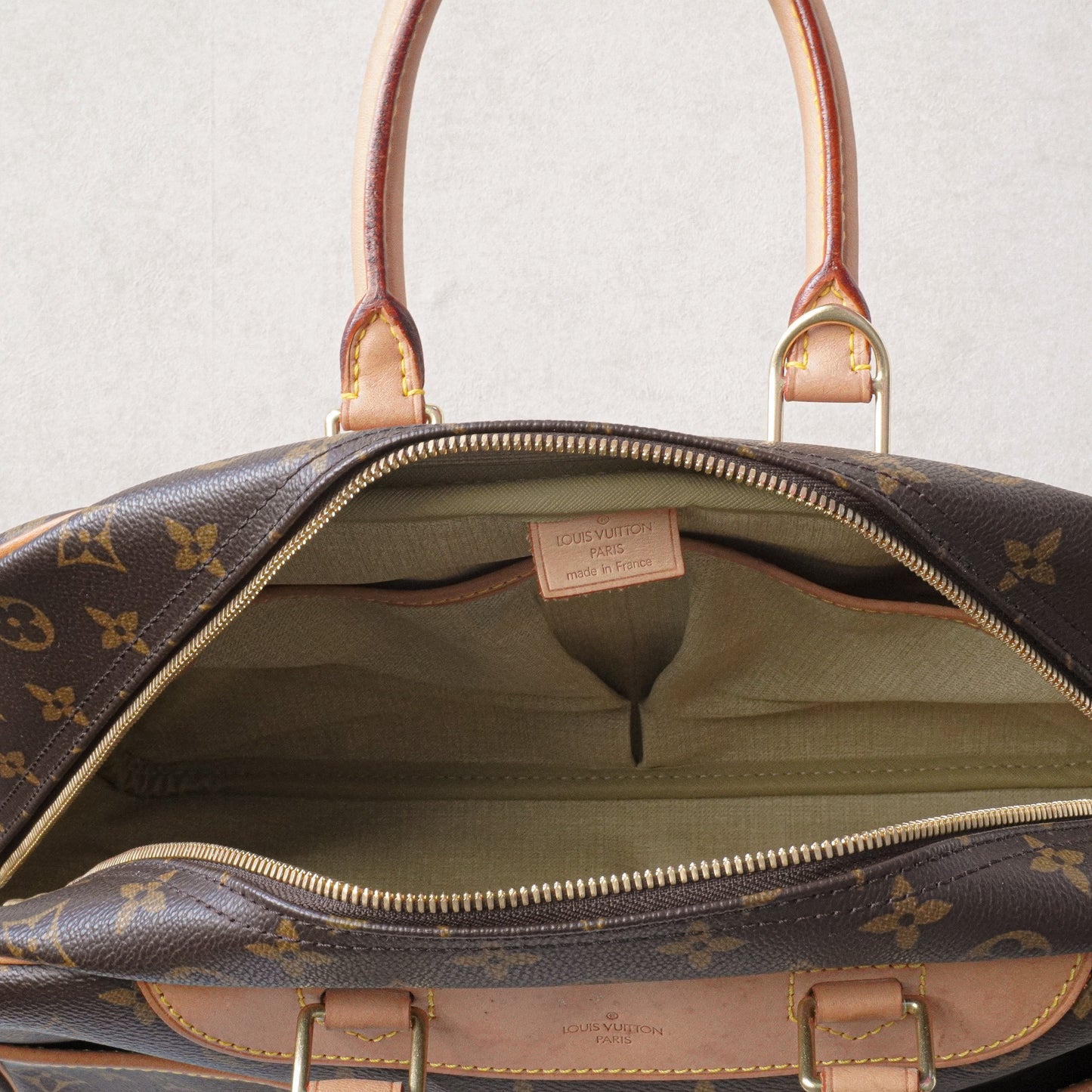 Louis Vuitton Deauville MM