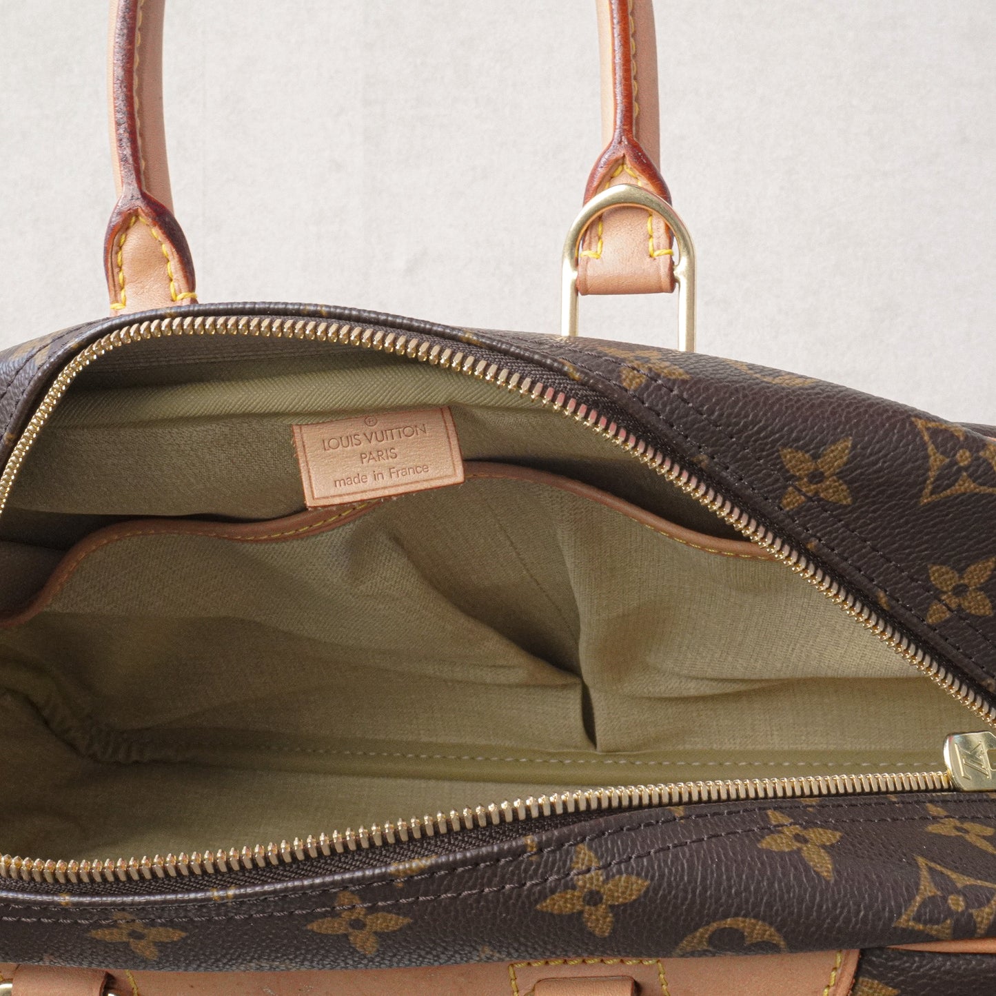 Louis Vuitton Deauville MM