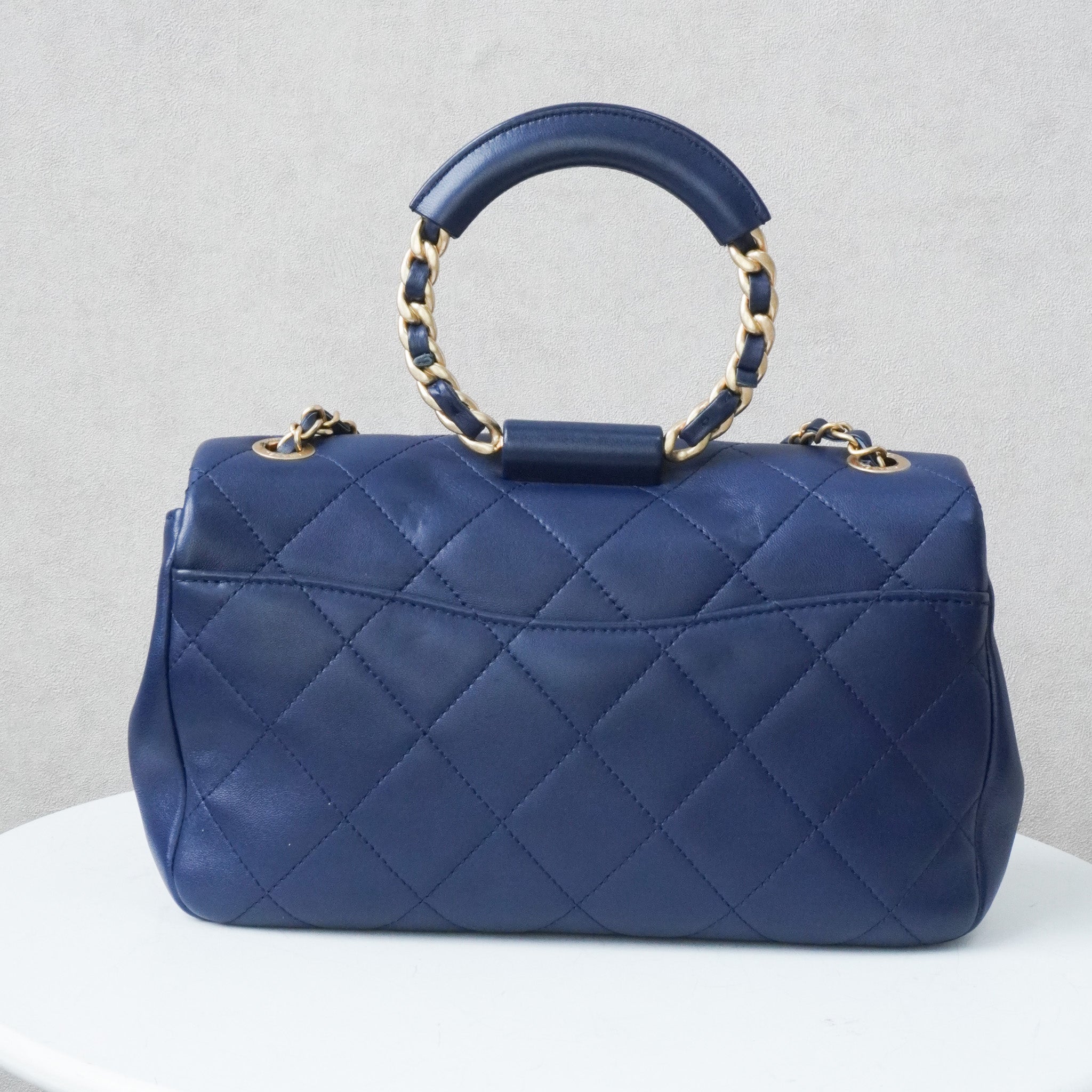 Chanel Loop Flapbag Navy