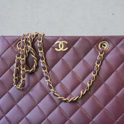 Chanel Matelasse Tote Burgundy (1997-1999)