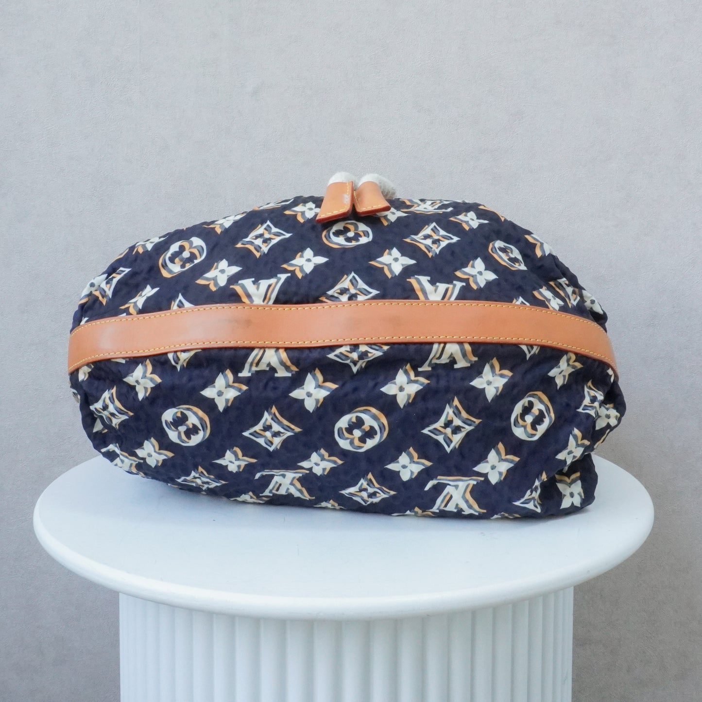 Louis Vuitton Bulle MM Marine
