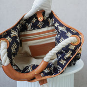 Louis Vuitton Bulle MM Marine