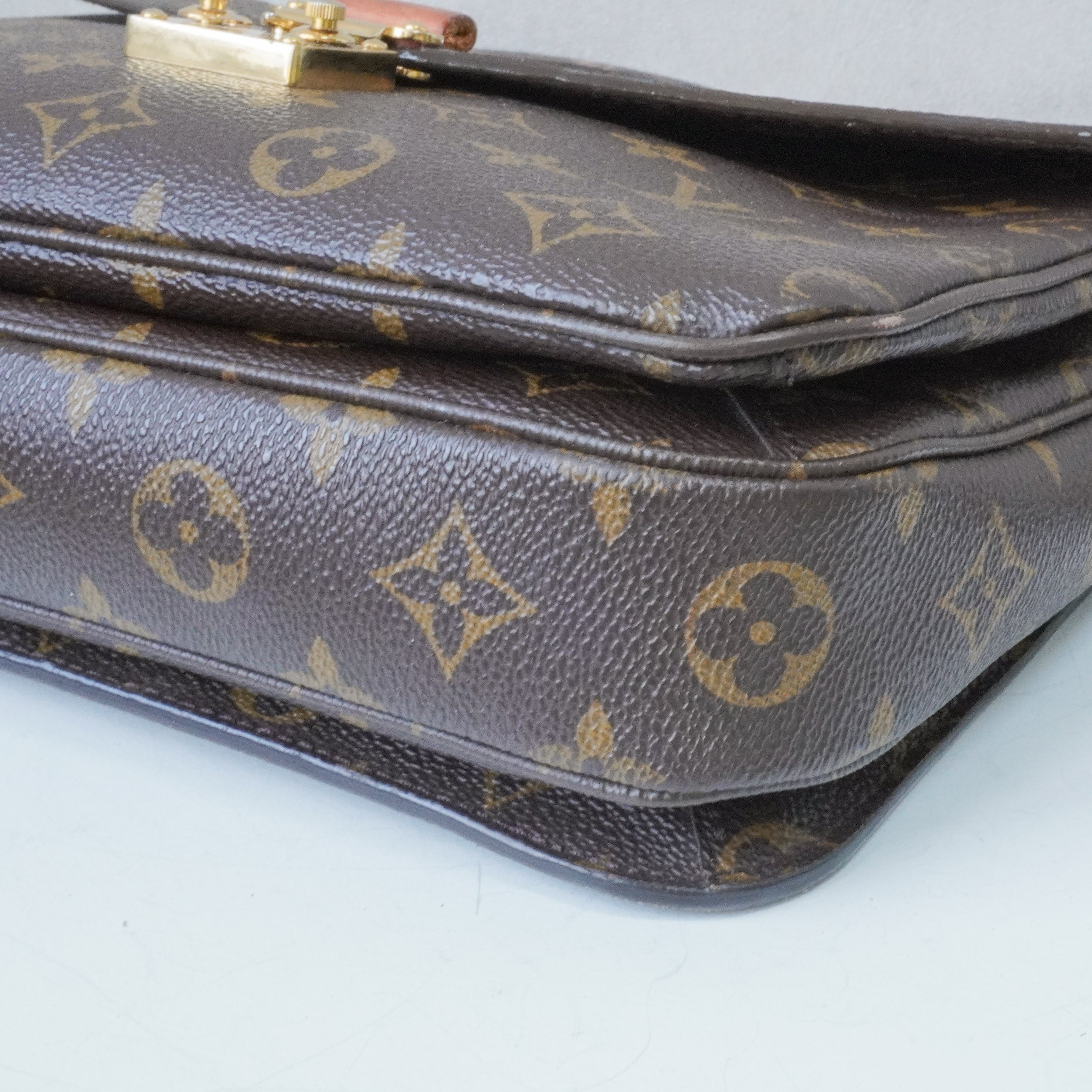 Louis Vuitton  Métis