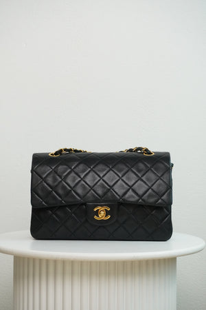 Chanel Classic Flapbag Medium