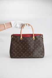 Louis Vuitton Pallas MM