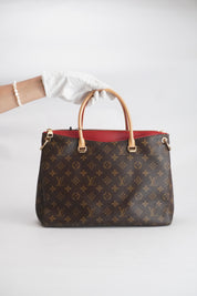Louis Vuitton Pallas MM