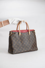 Louis Vuitton Pallas MM