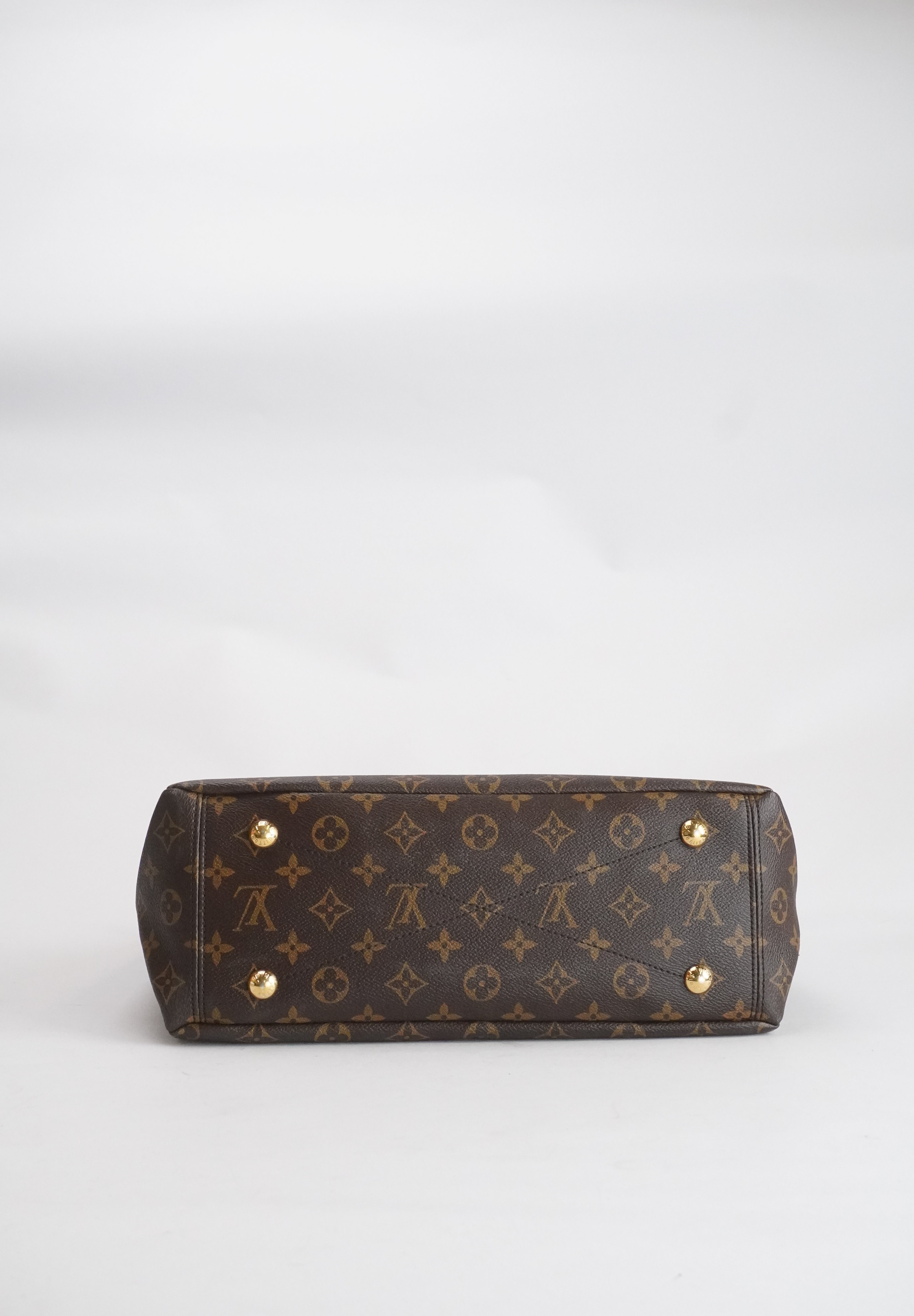 Louis Vuitton Pallas MM