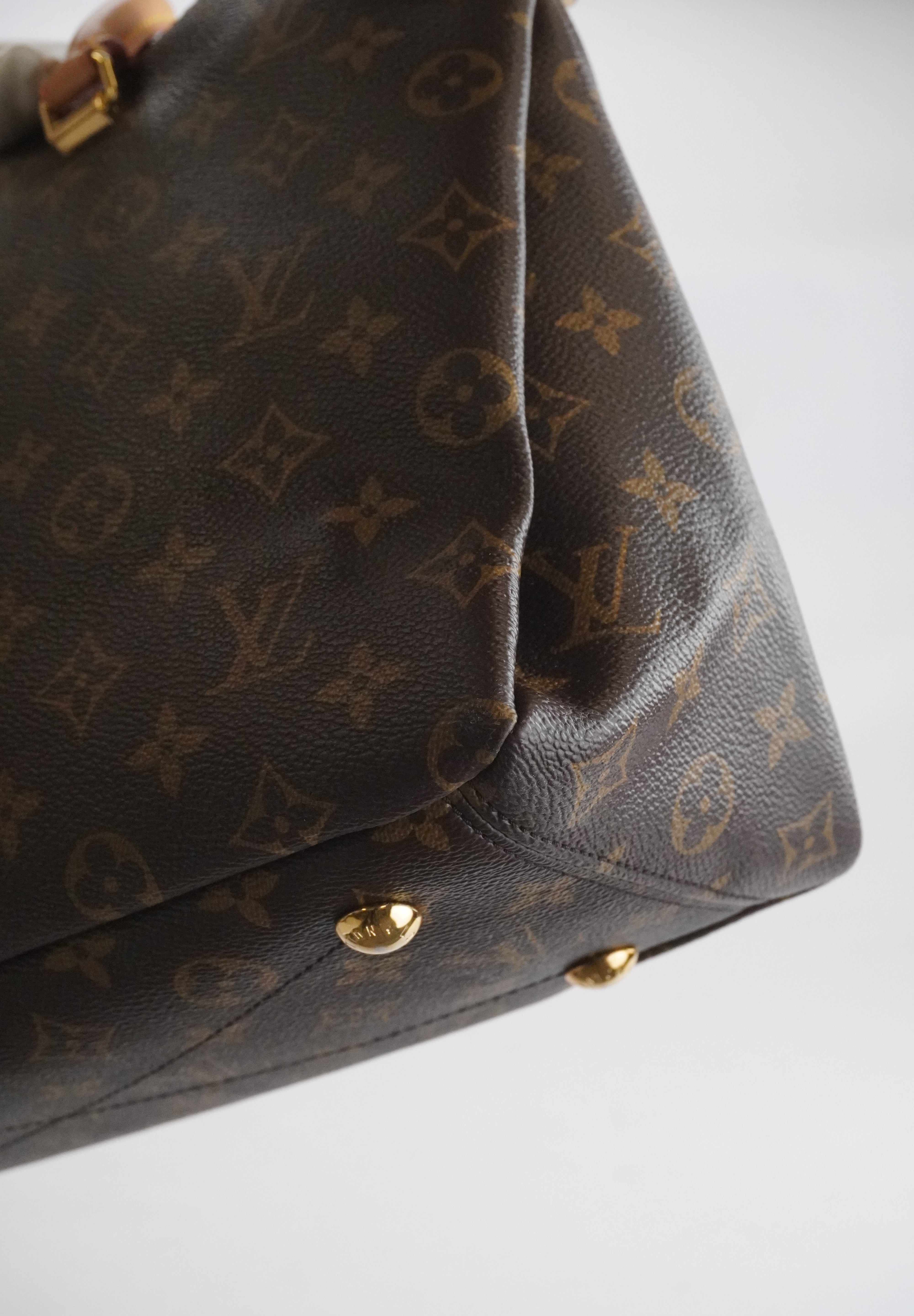 Louis Vuitton Pallas MM