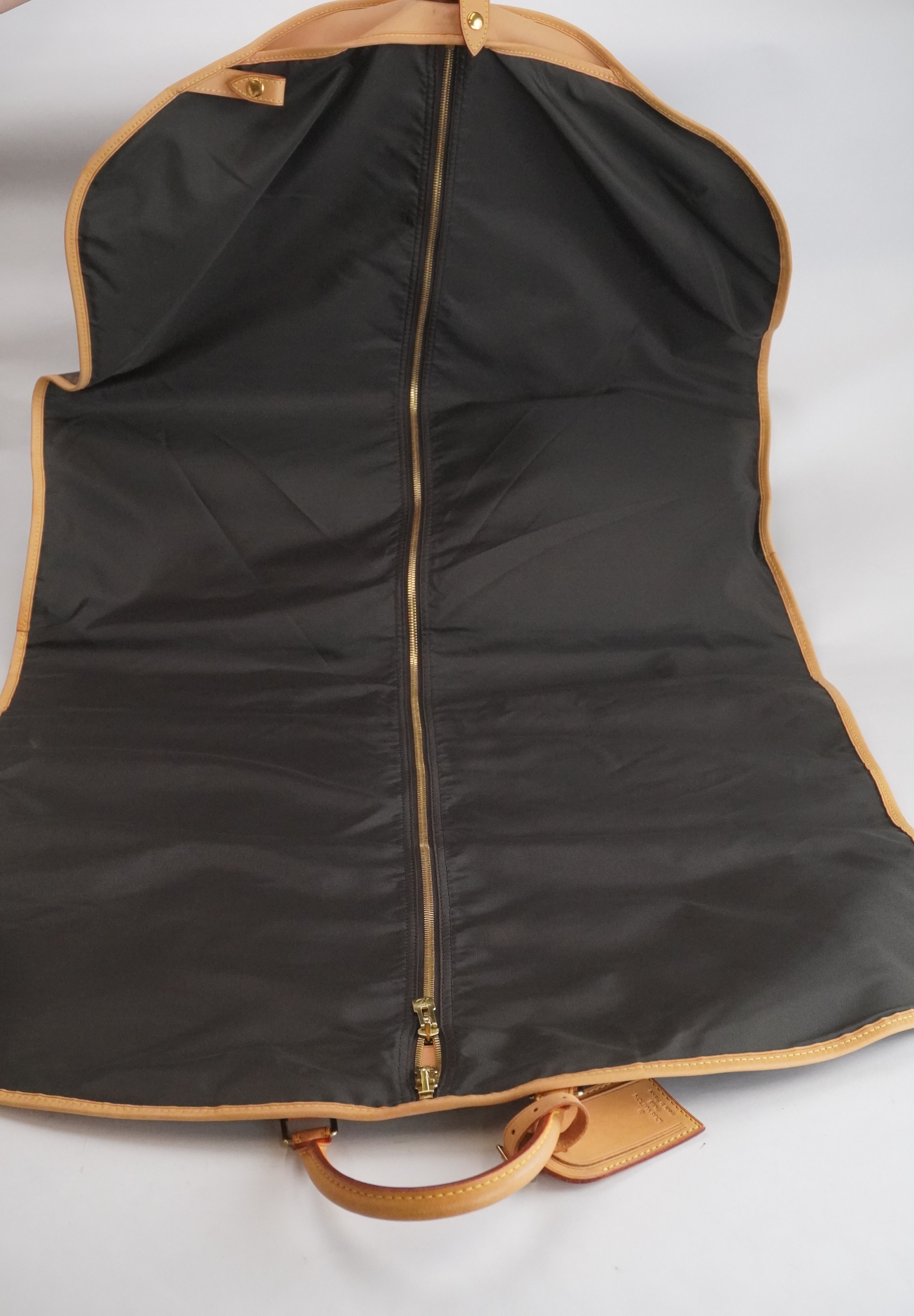 Louis Vuitton Garment Cover