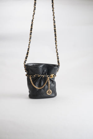 CHANEL Cc Chain Bucket