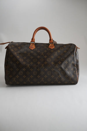 Louis Vuitton Speedy
