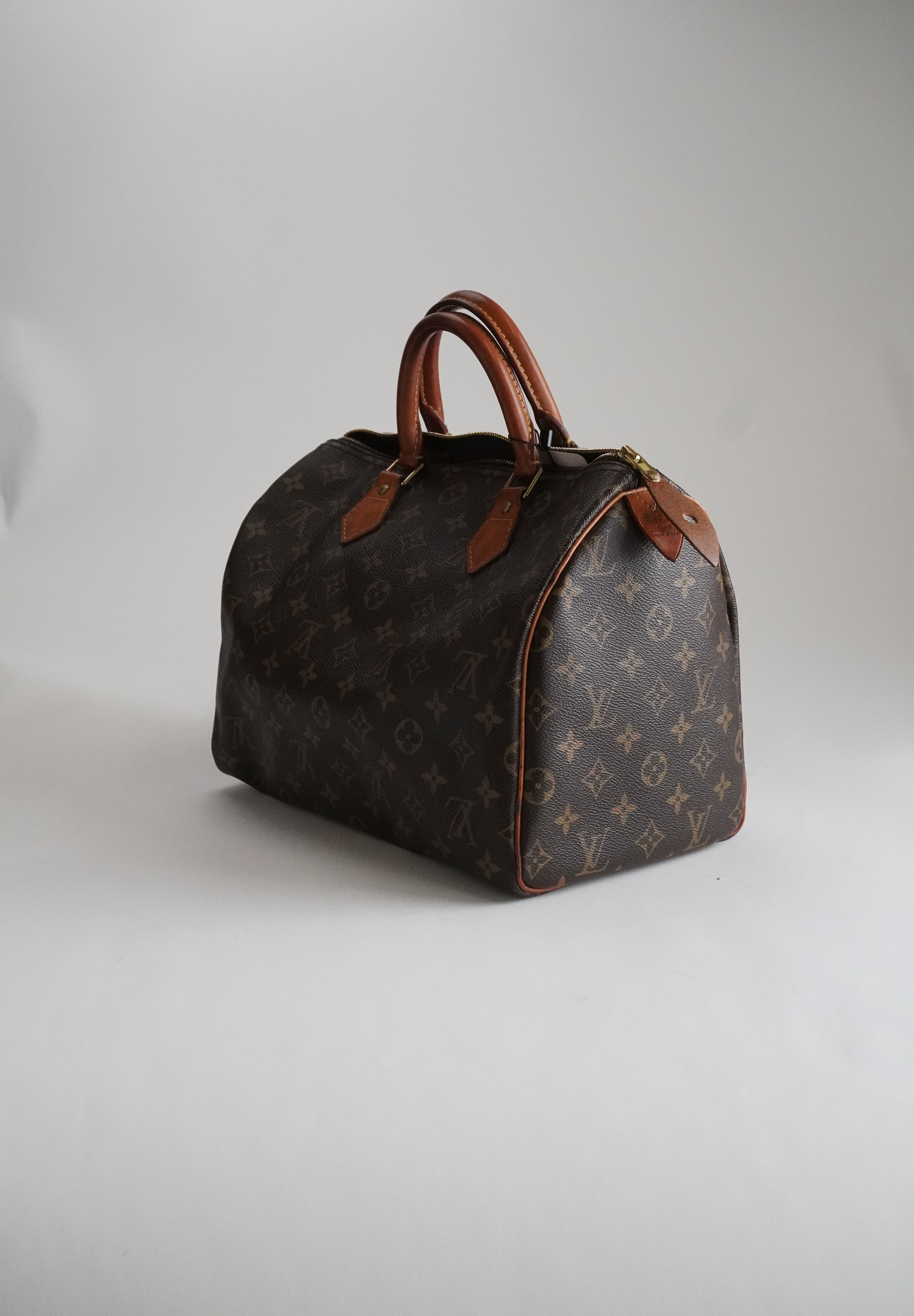 Louis Vuitton Speedy