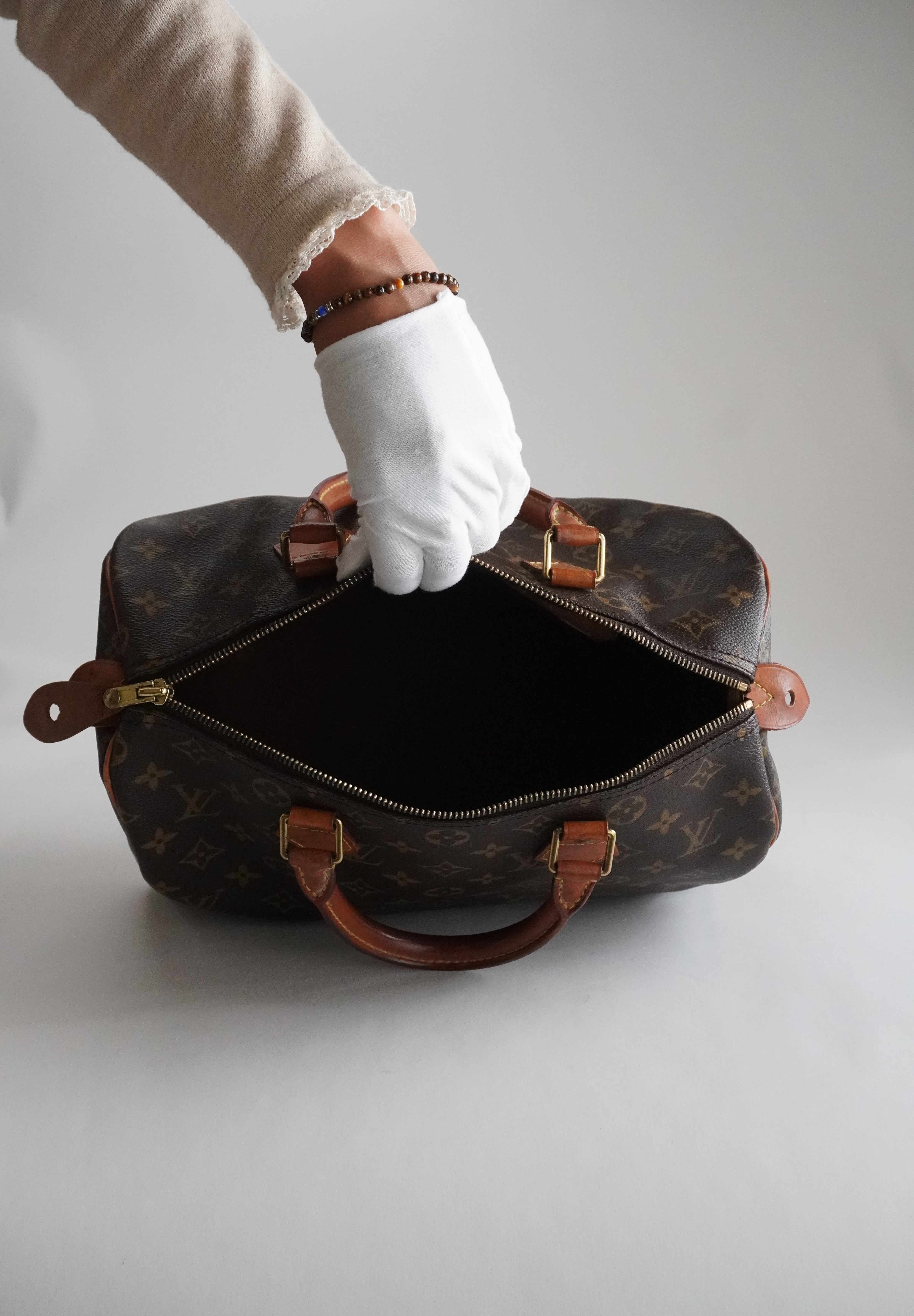 Louis Vuitton Speedy