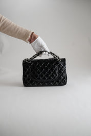 Chanel Classic Flapbag Medium patent leather